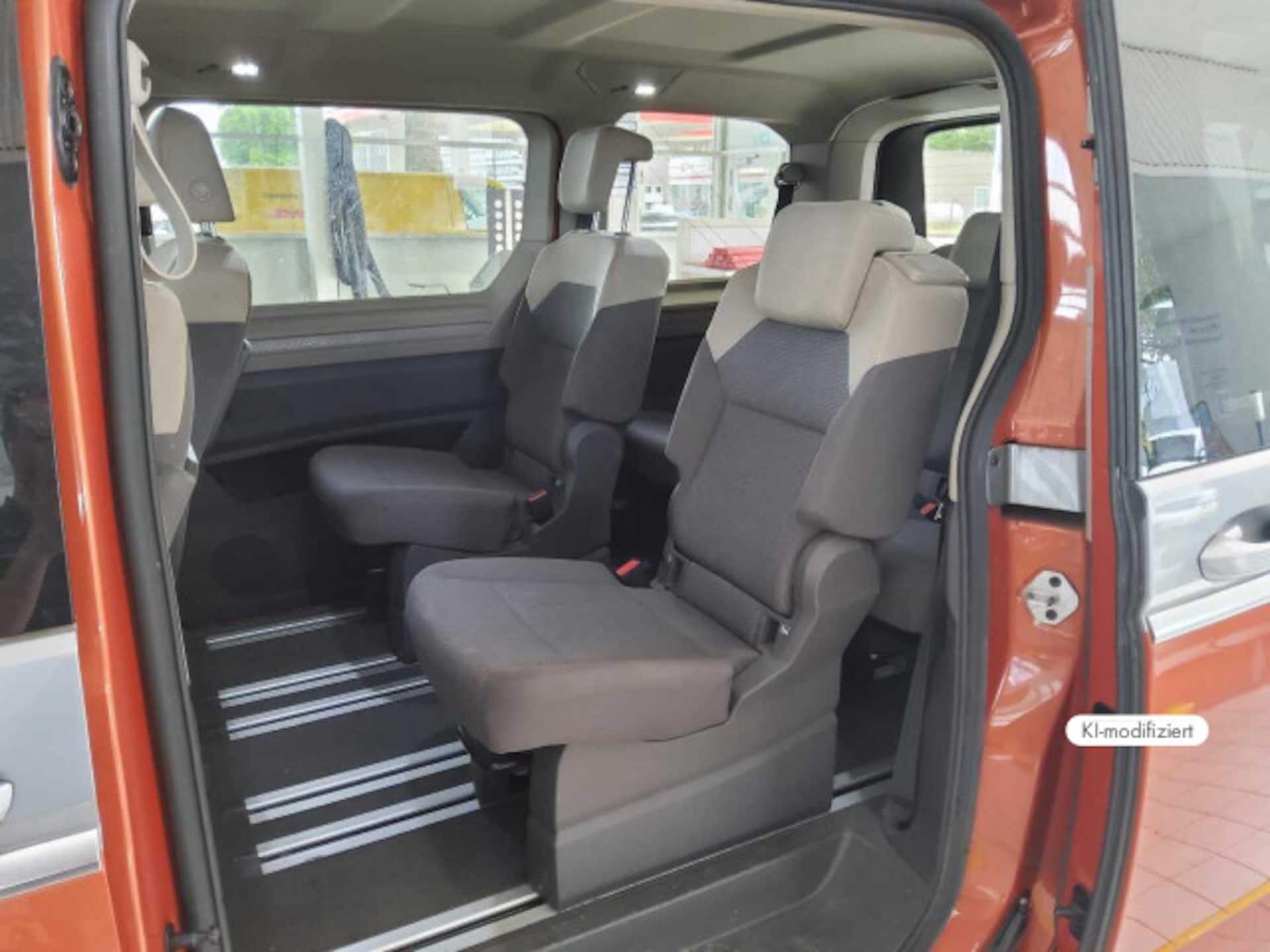 Volkswagen Multivan Basis-Modell