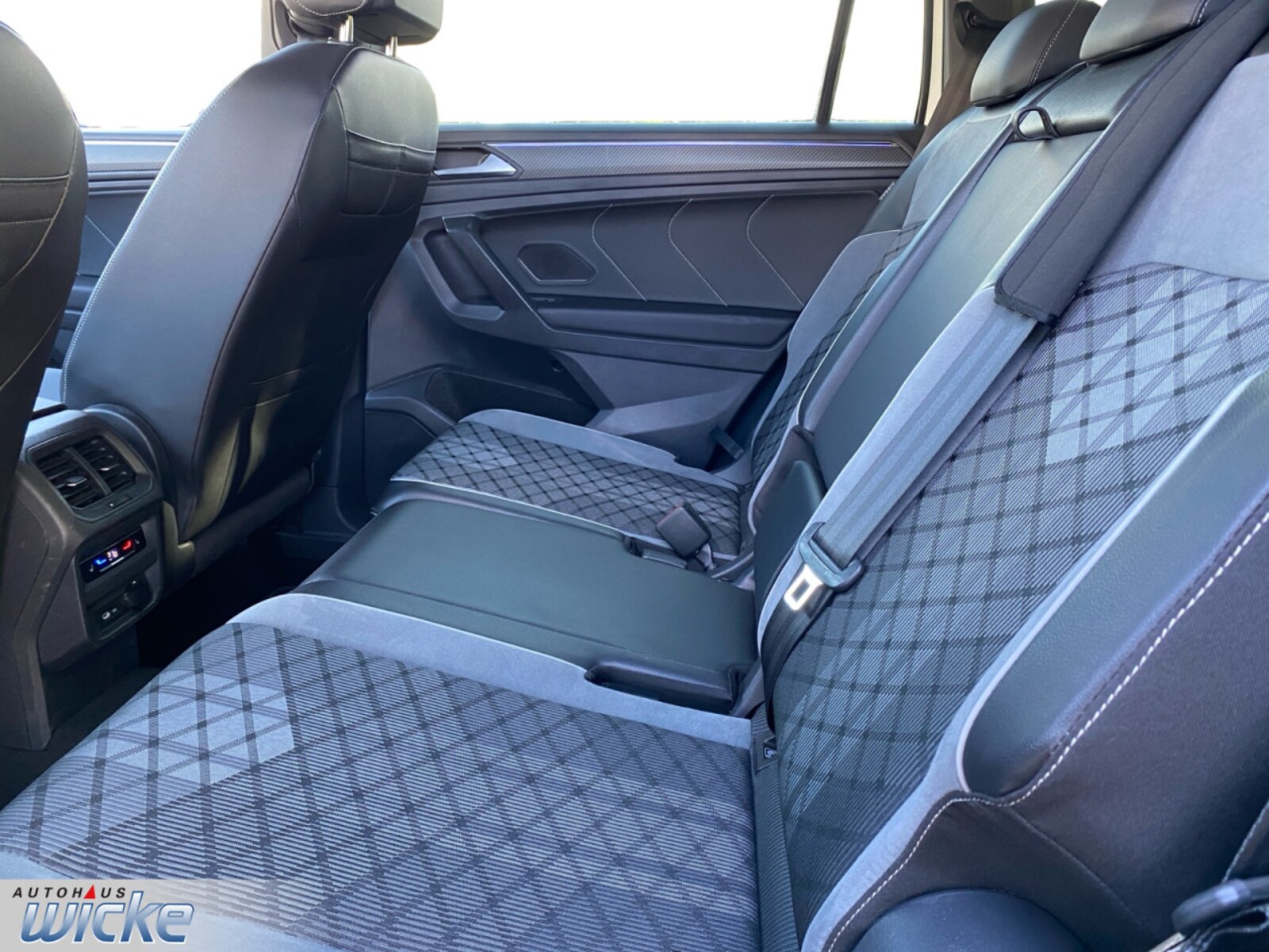 Volkswagen Tiguan Allspace – Bild 12