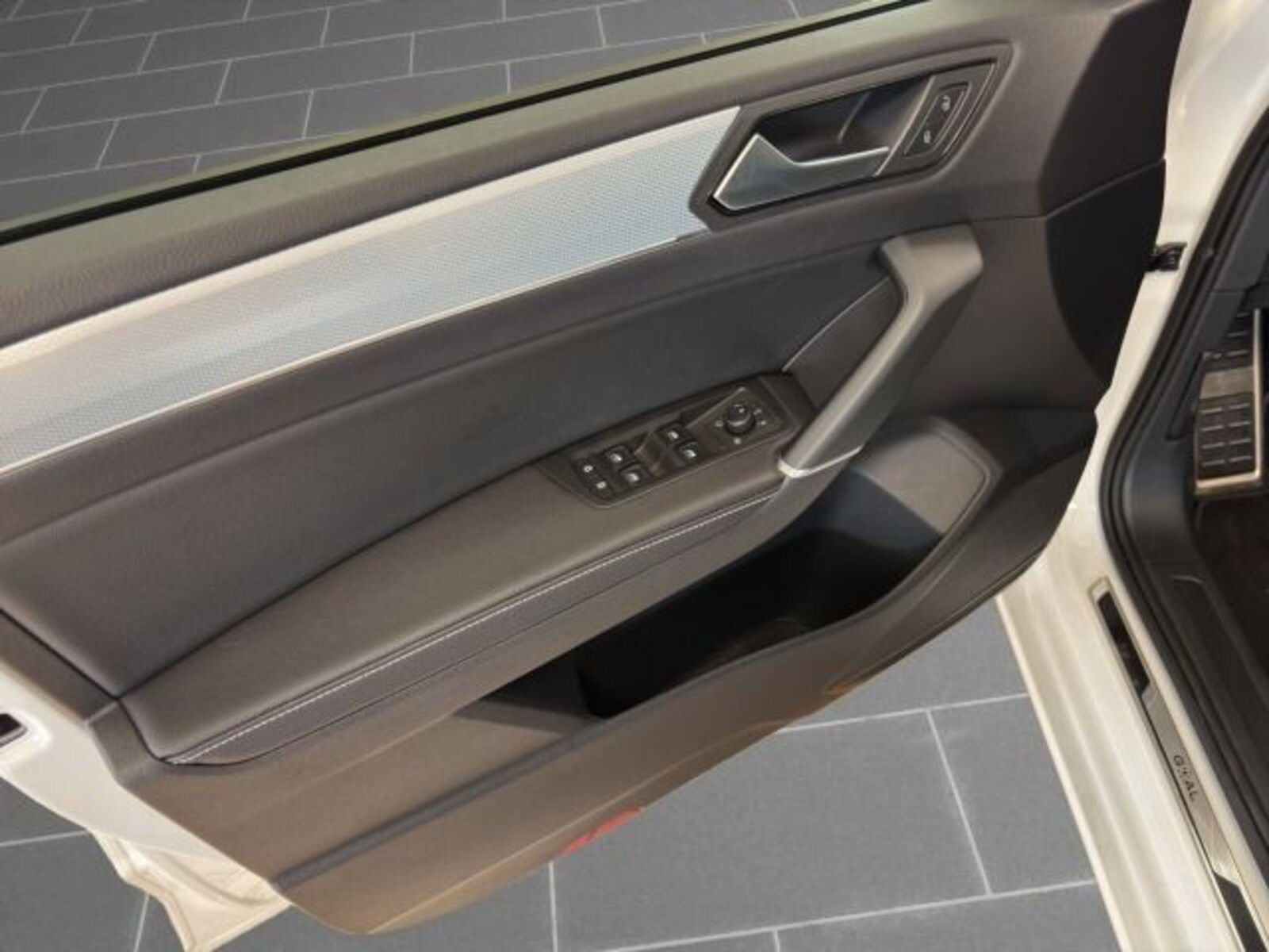 Volkswagen Touran – Bild 13