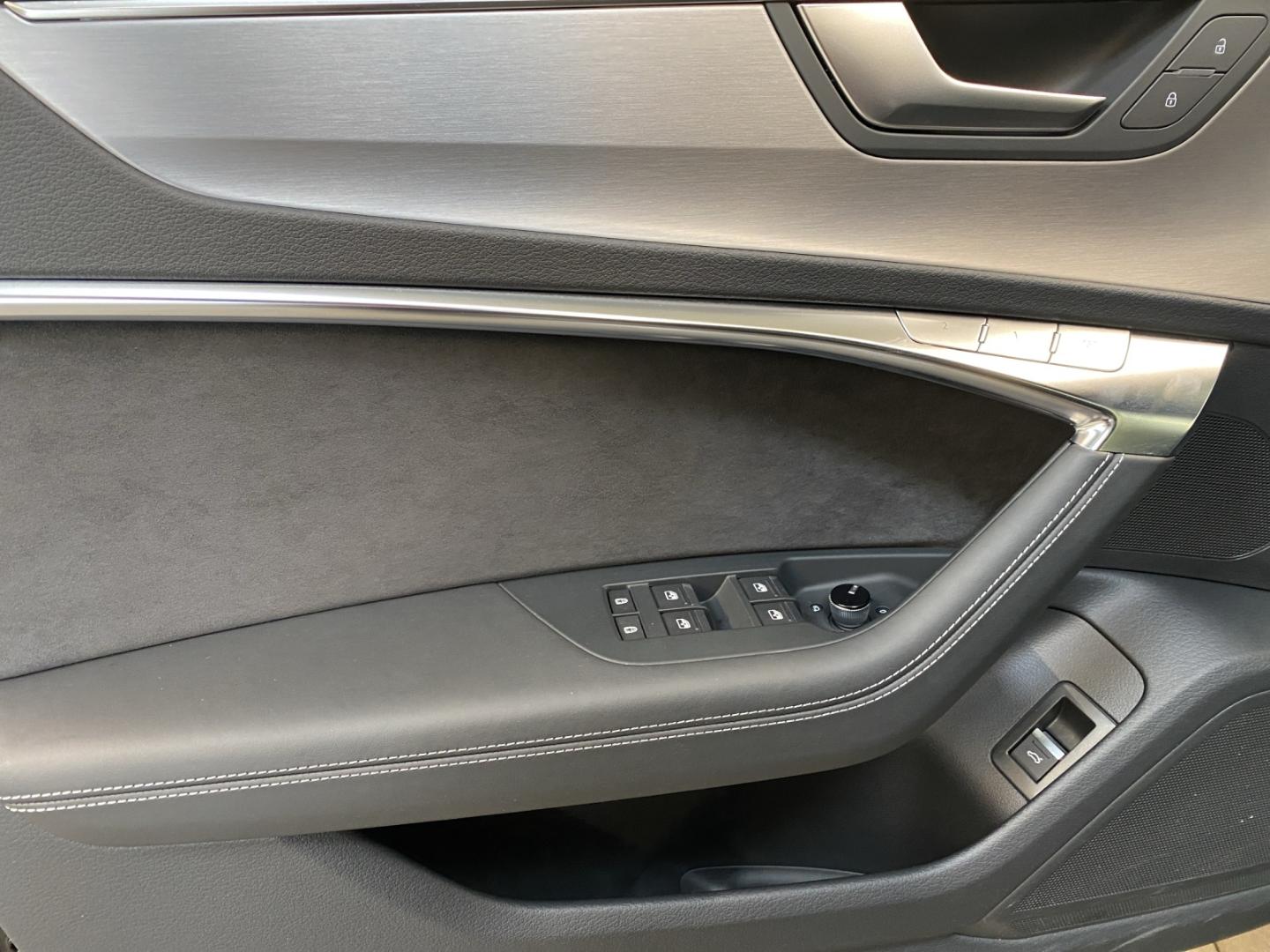 Image about Audi S6 Avant TDI quattro tiptronic