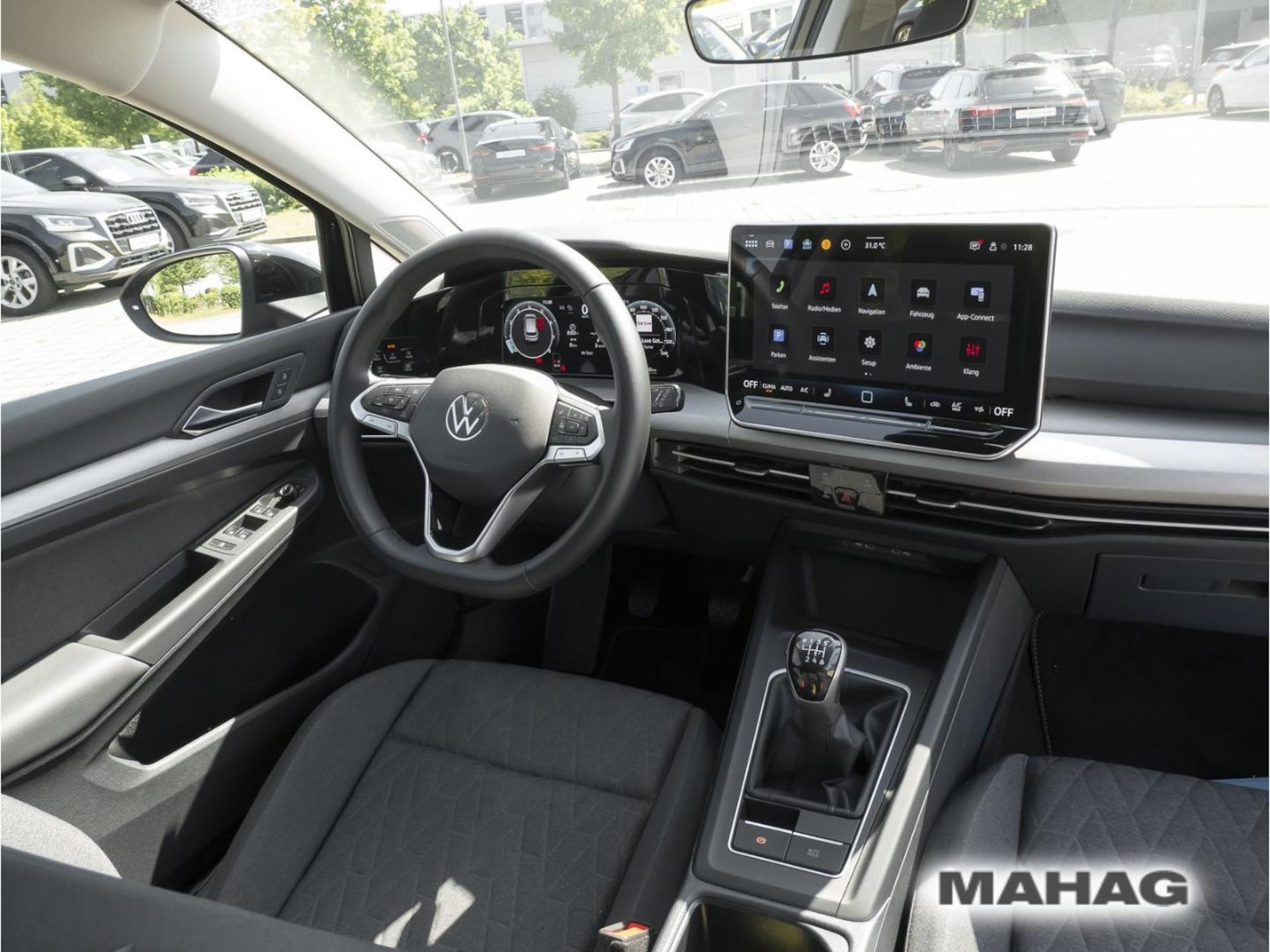 Volkswagen Golf Life