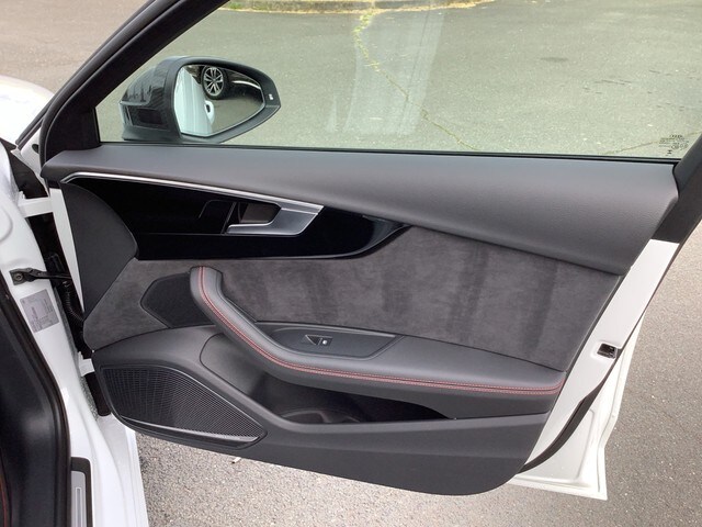 Image about Audi A4 Avant S line 45 TFSI quattro S tronic