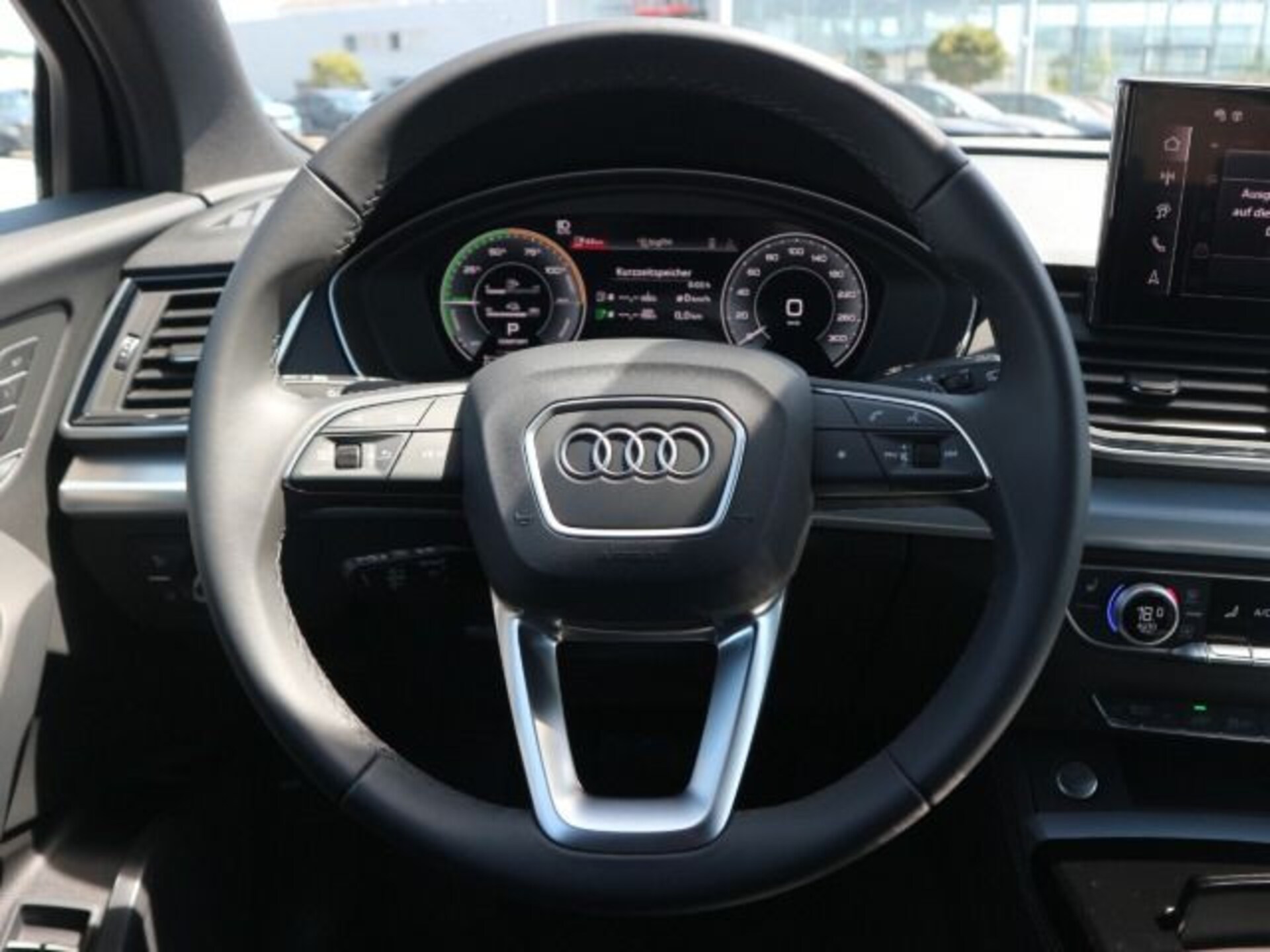 Audi Q5 TFSI e S line