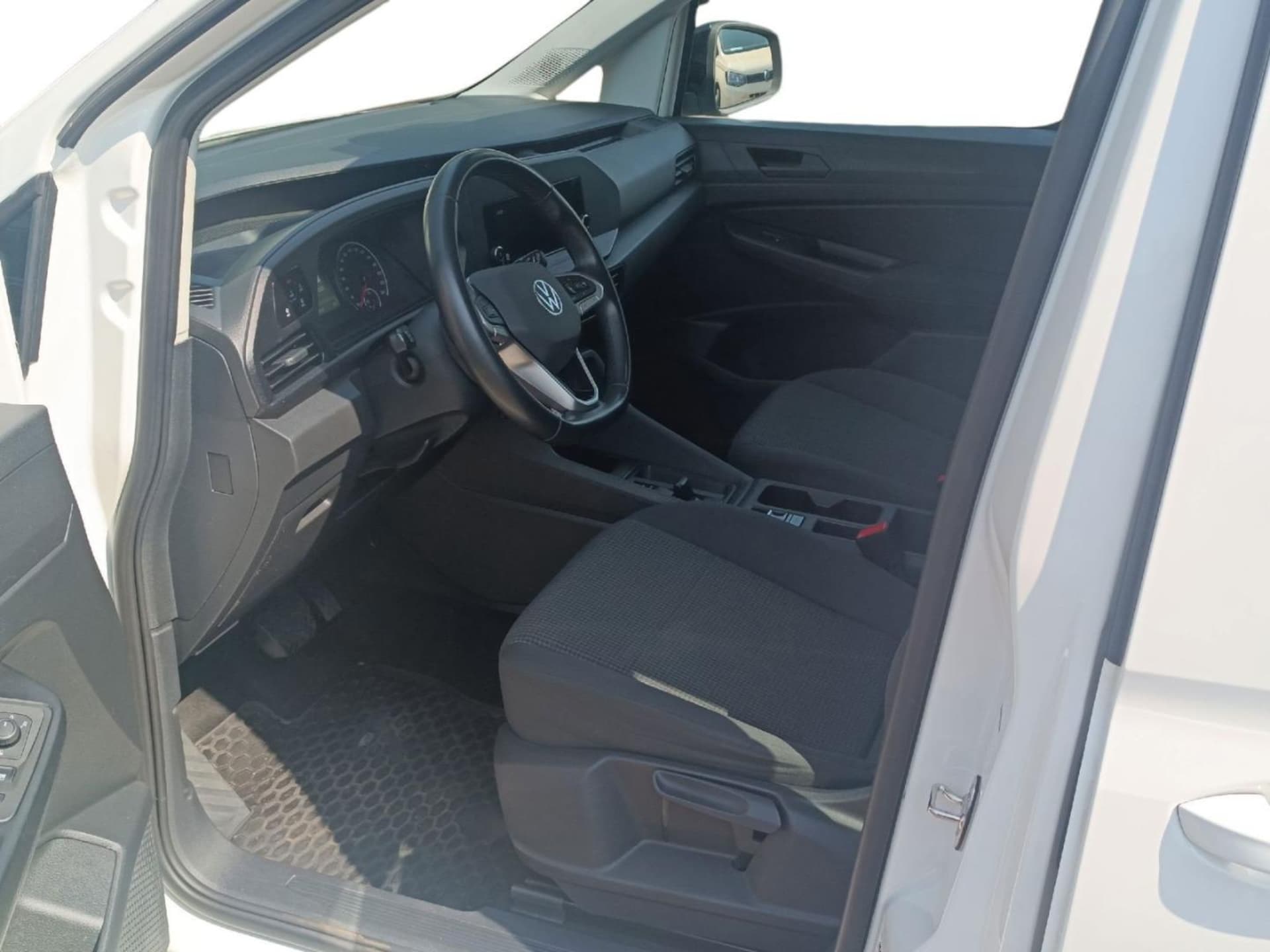 Volkswagen Caddy Basis-Modell