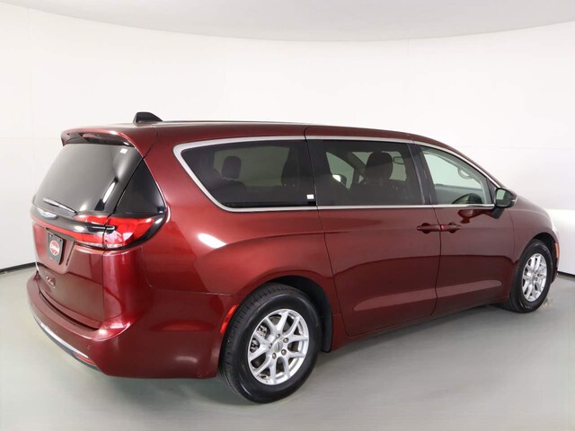2023 Chrysler Pacifica