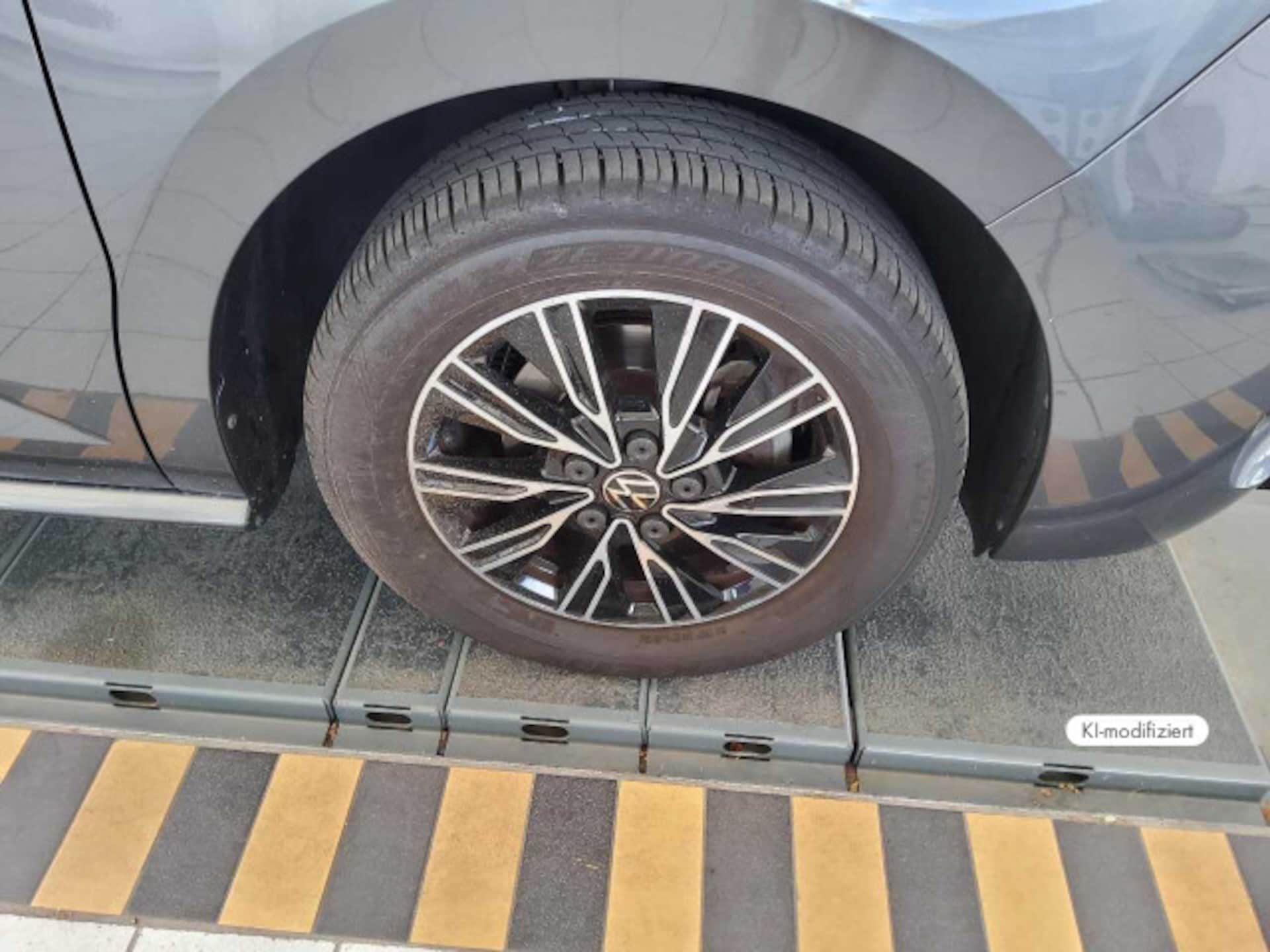 Volkswagen Multivan Basis-Modell
