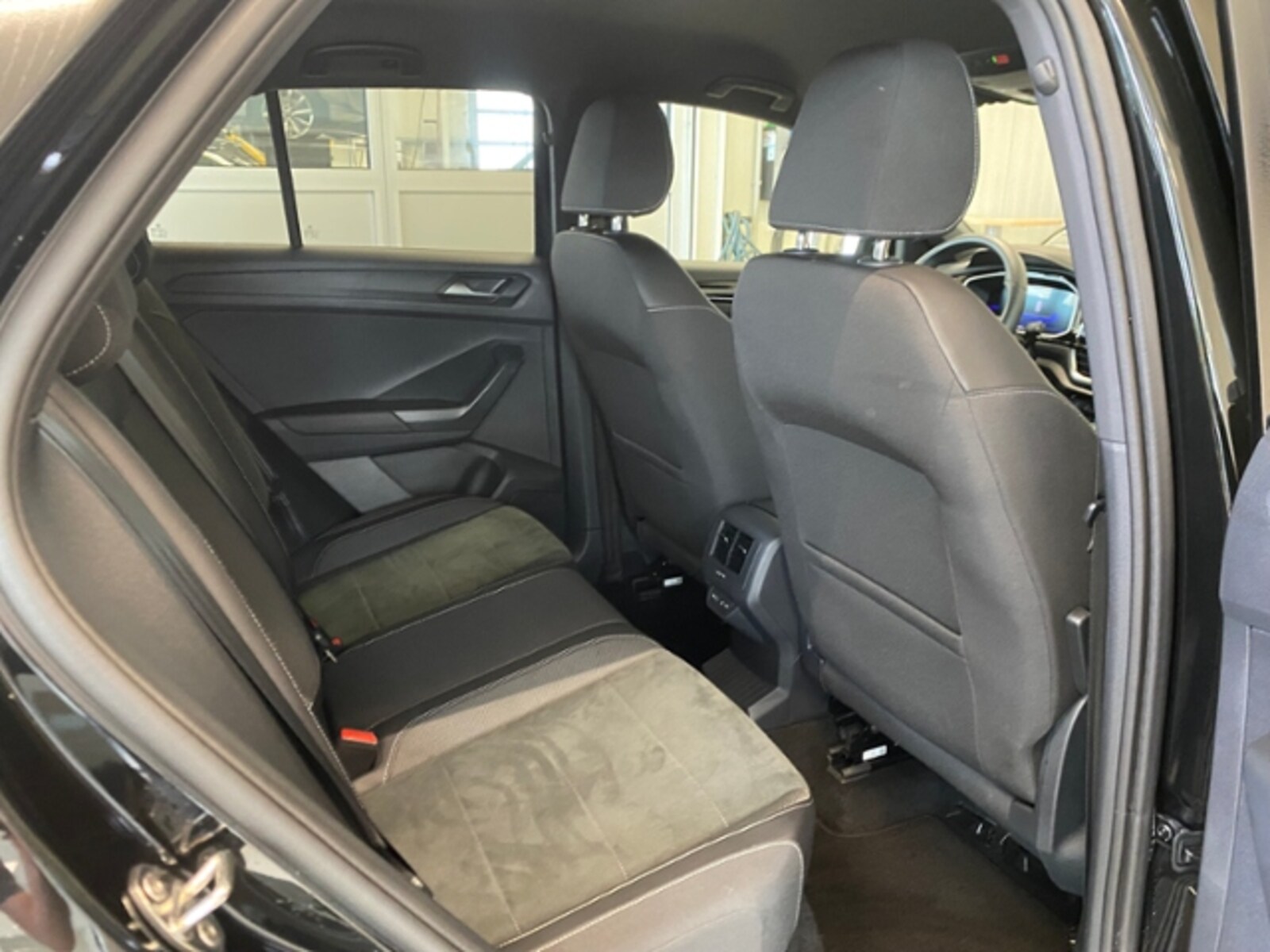 Volkswagen T-Roc – Bild 13