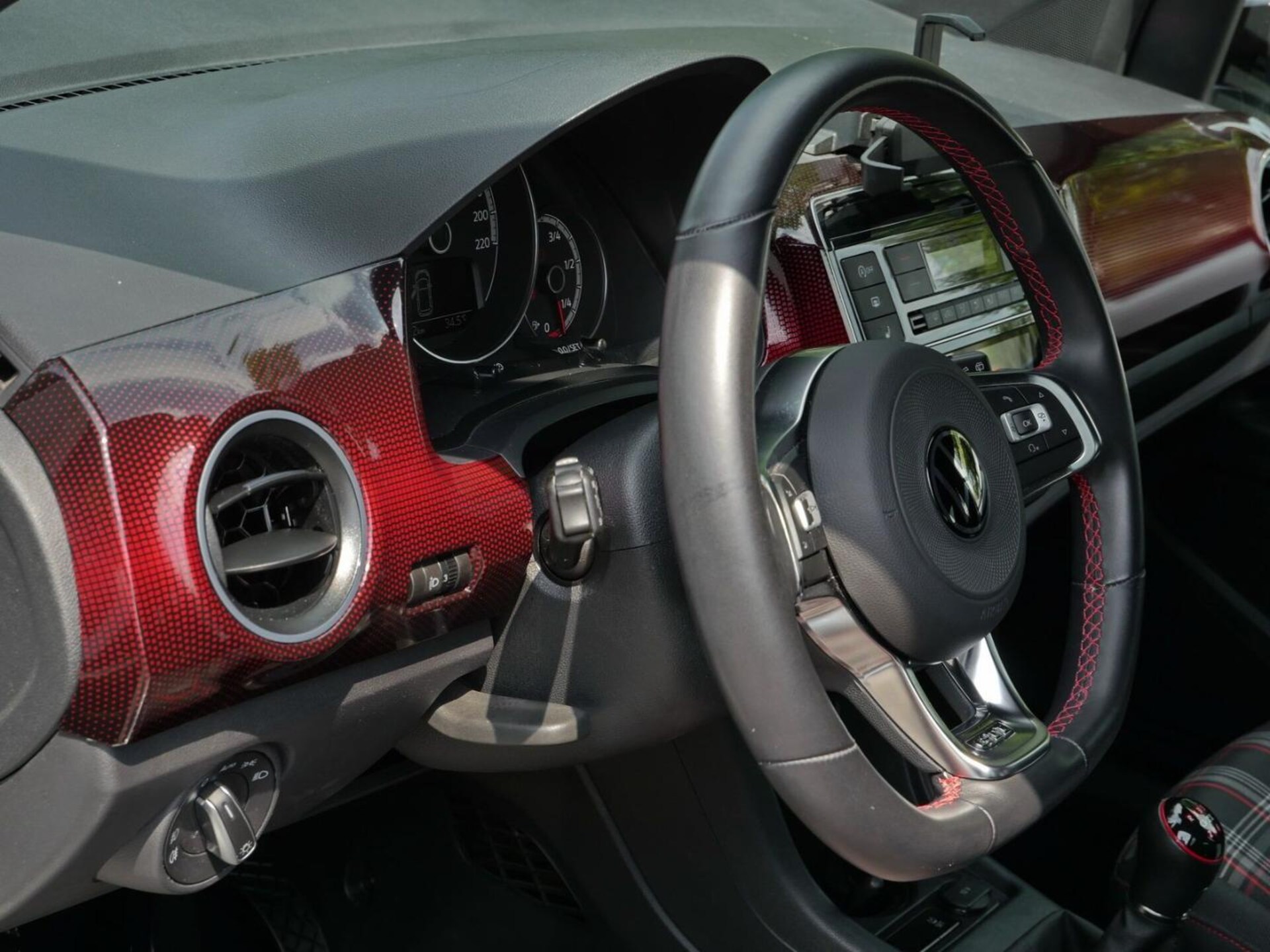 Volkswagen up! GTI