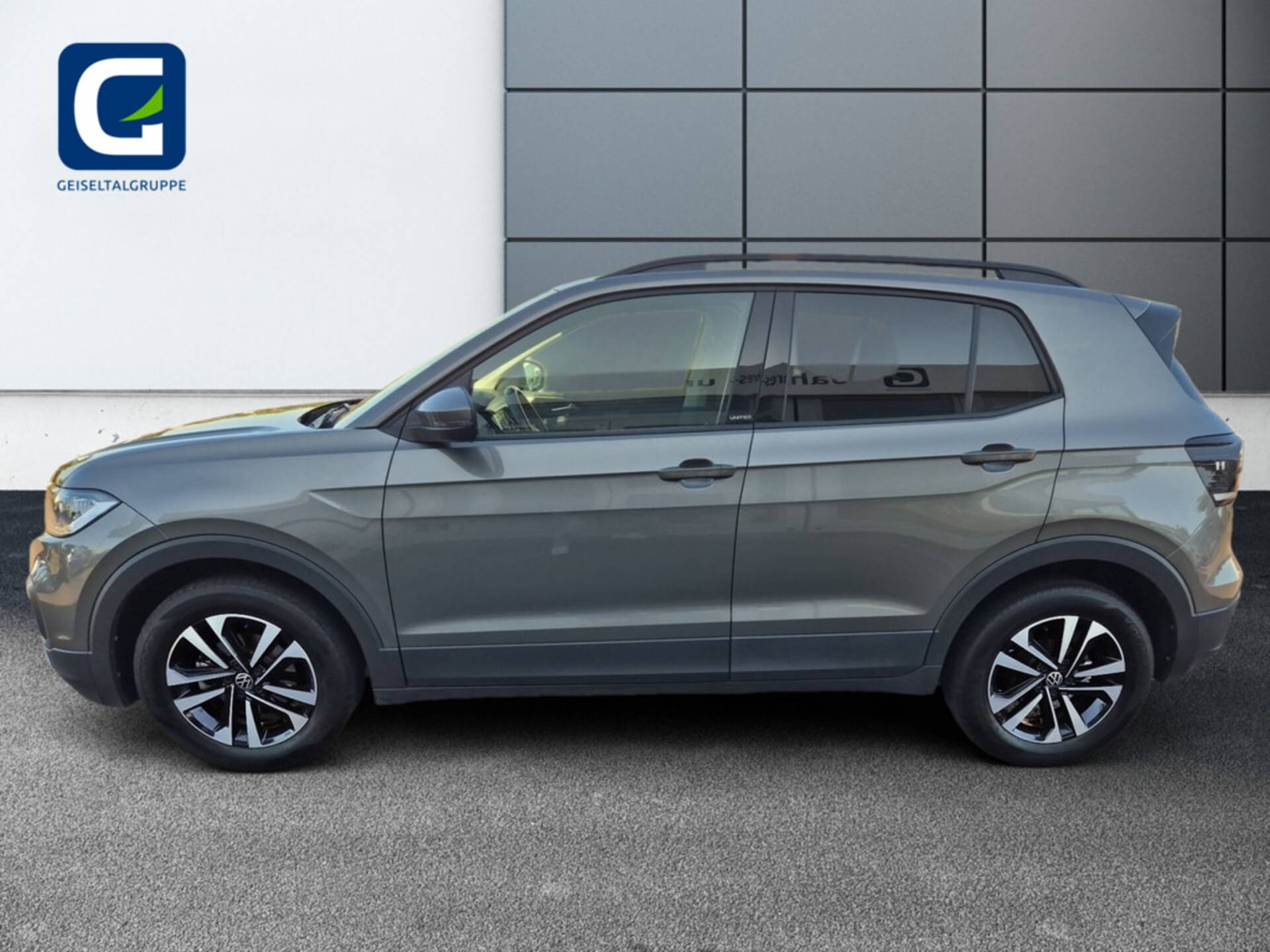 Volkswagen T-Cross United