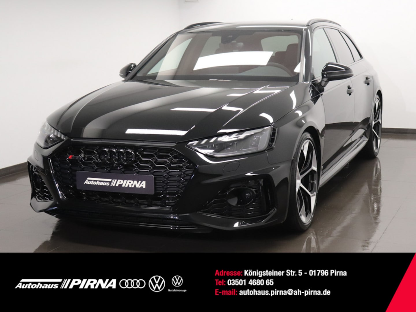 Bild über Audi RS 4 Avant TFSI quattro tiptronic - für weitere Informationen kontaktieren Sie den Audi Partner