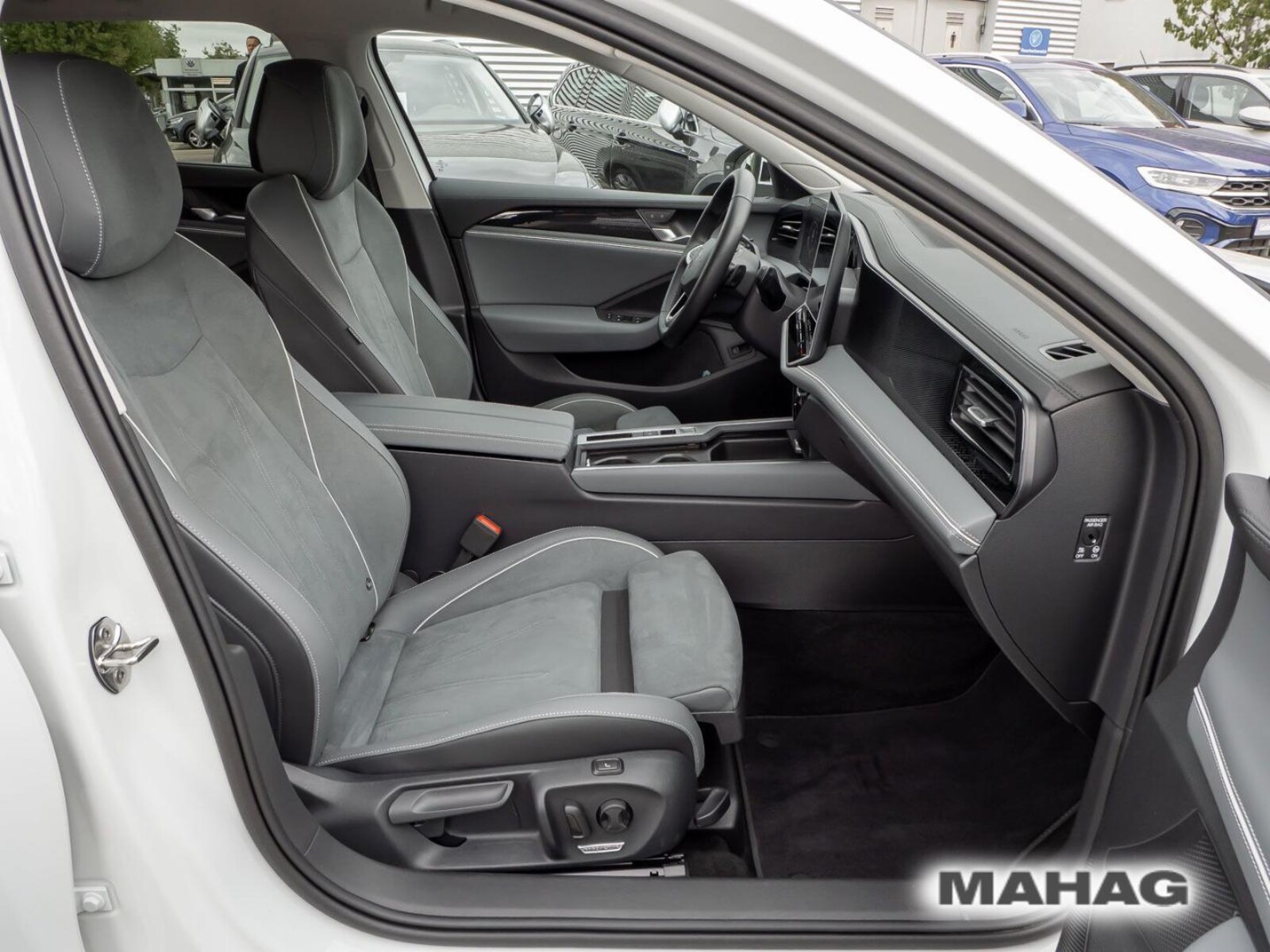 Volkswagen Passat – Bild 13