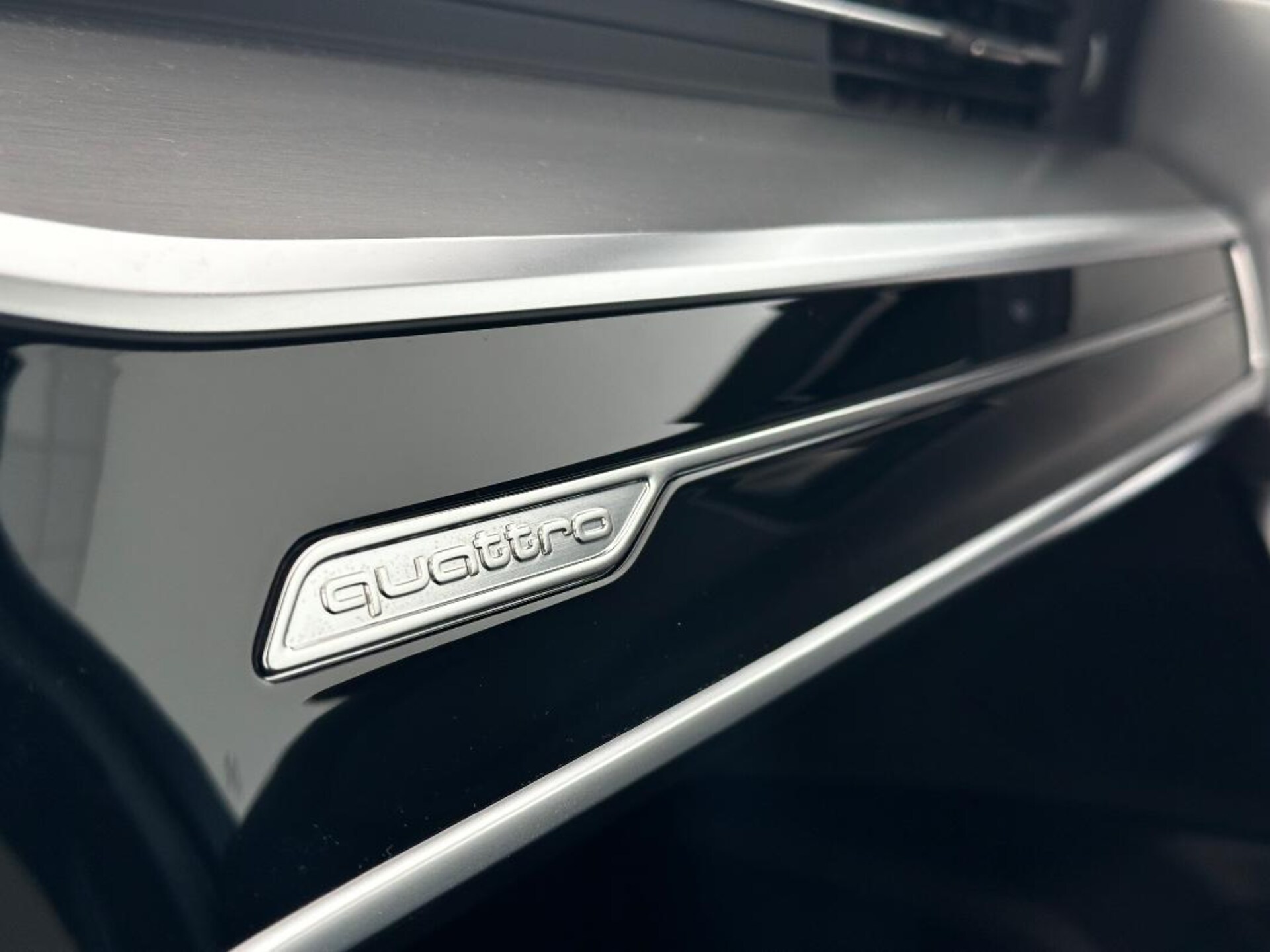 Audi S6 Avant