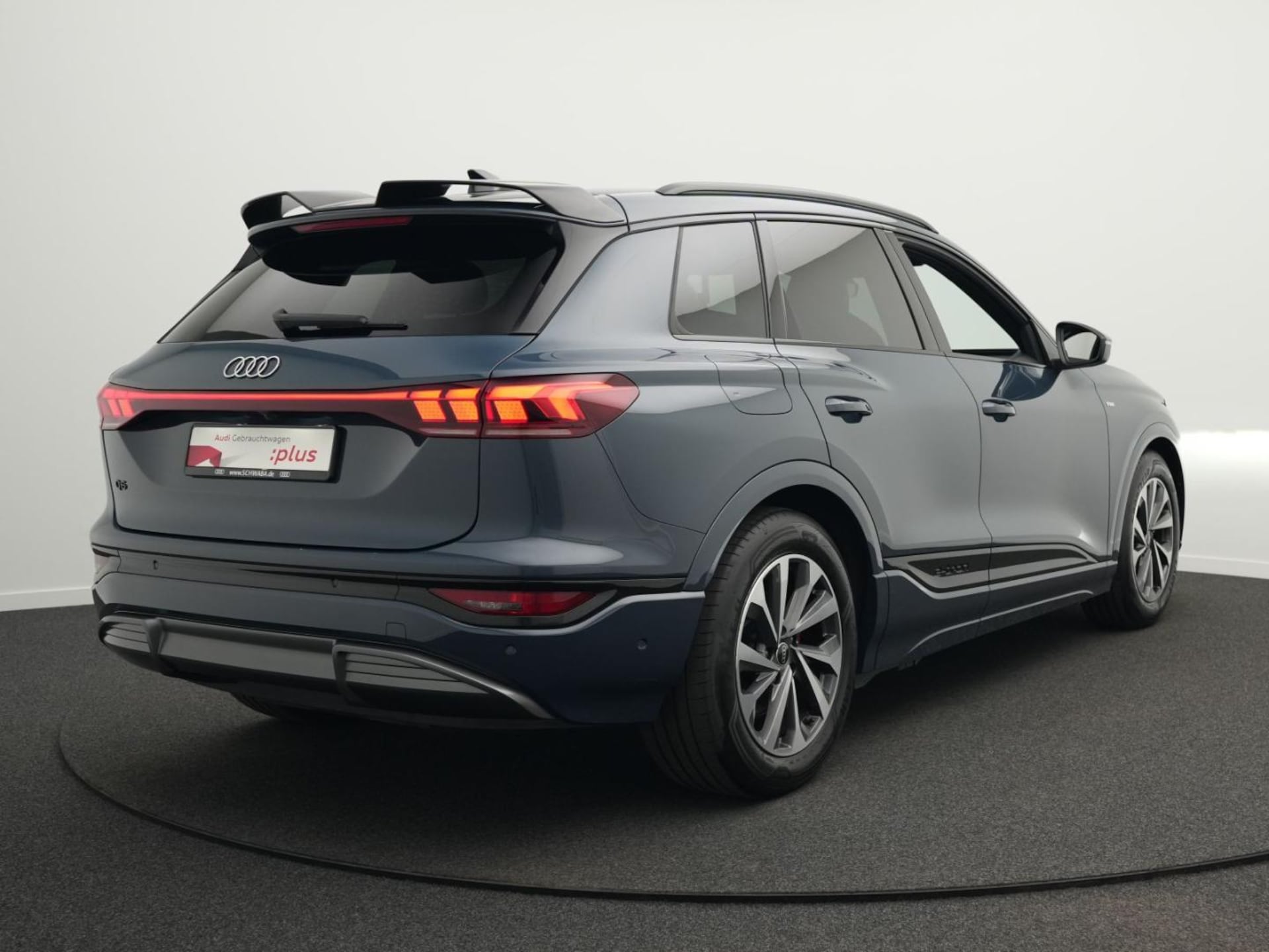 Audi Q6 SUV e-tron