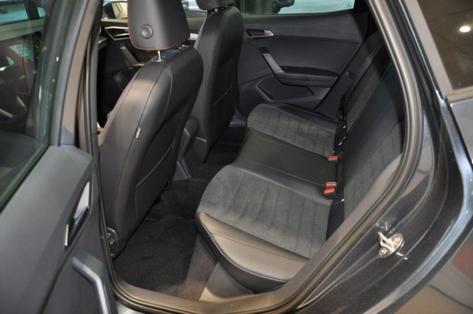 SEAT Arona – Bild 11