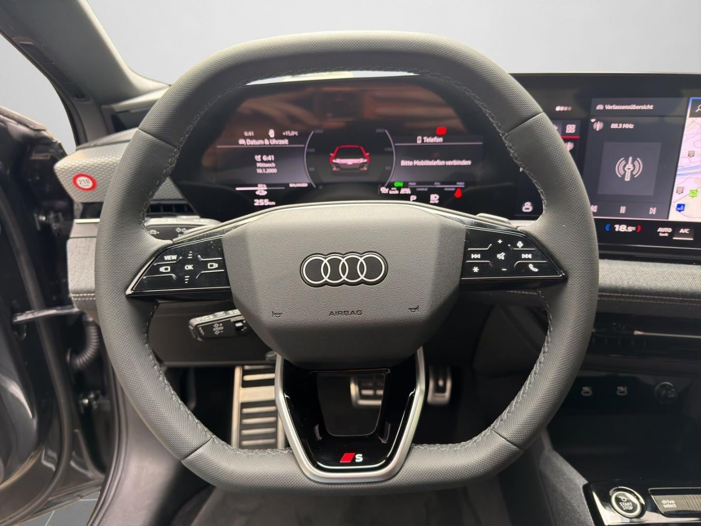 Bild über Audi A6 Avant e-tron e-tron performance - für weitere Informationen kontaktieren Sie den Audi Partner
