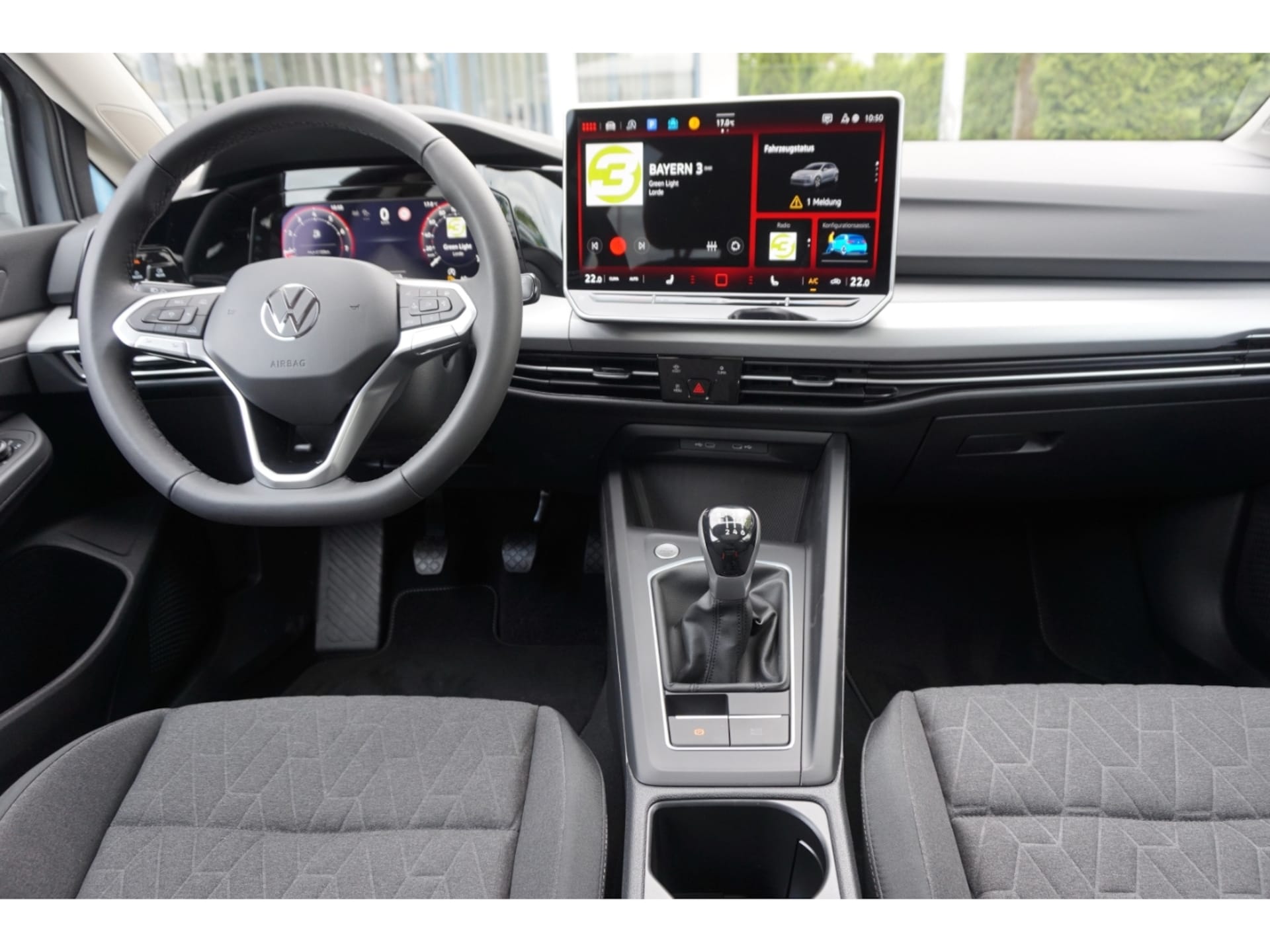 Volkswagen Golf Life