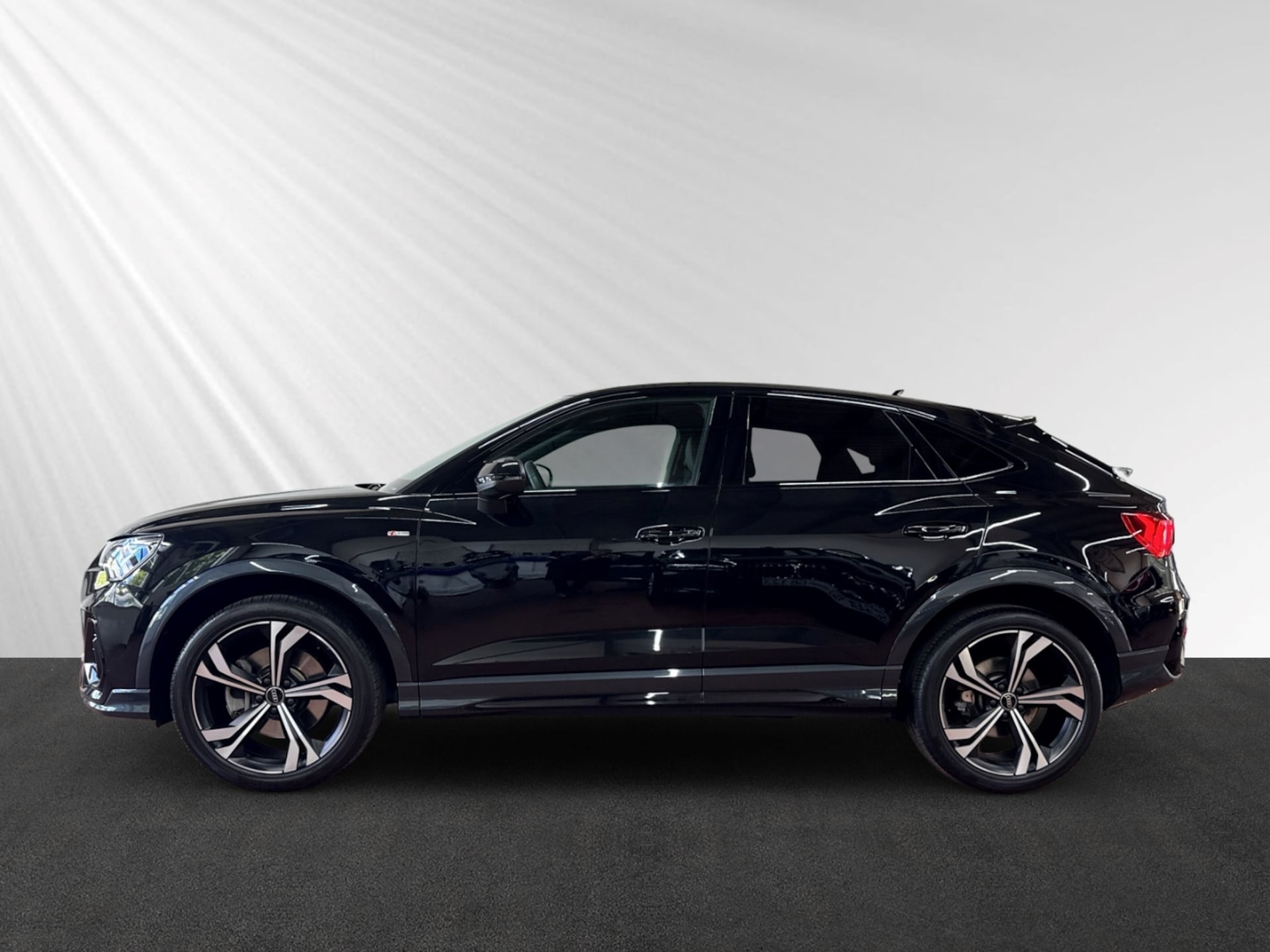 Audi Q3 Sportback S line