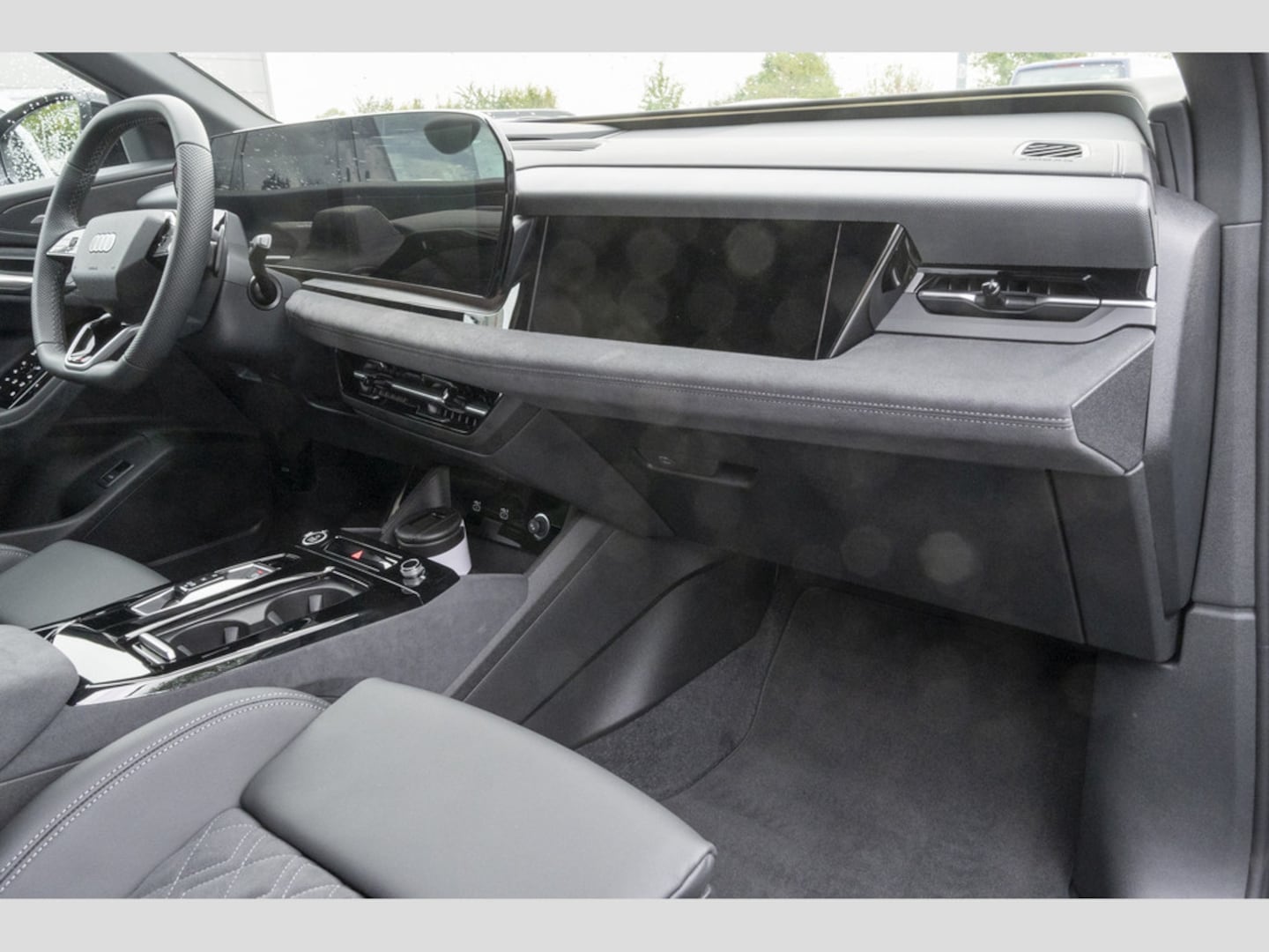Bild über Audi Q6 SUV e-tron S line business e-tron performance 225 kW - für weitere Informationen kontaktieren Sie den Audi Partner