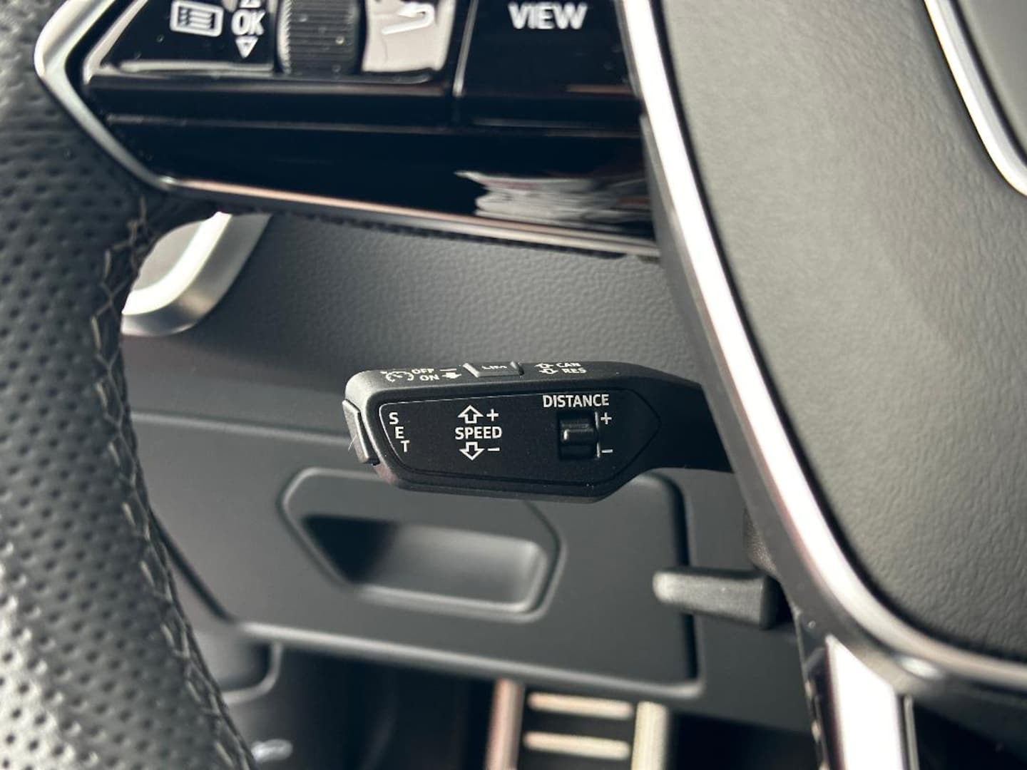 Bild über Audi S6 Avant TDI quattro tiptronic - für weitere Informationen kontaktieren Sie den Audi Partner