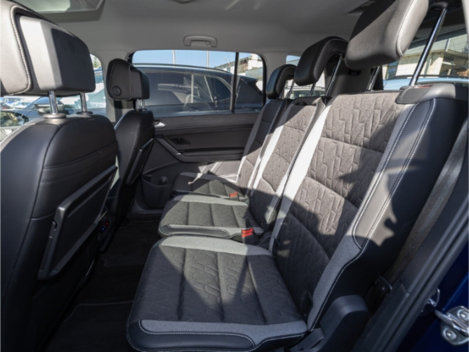 Volkswagen Touran – Bild 12