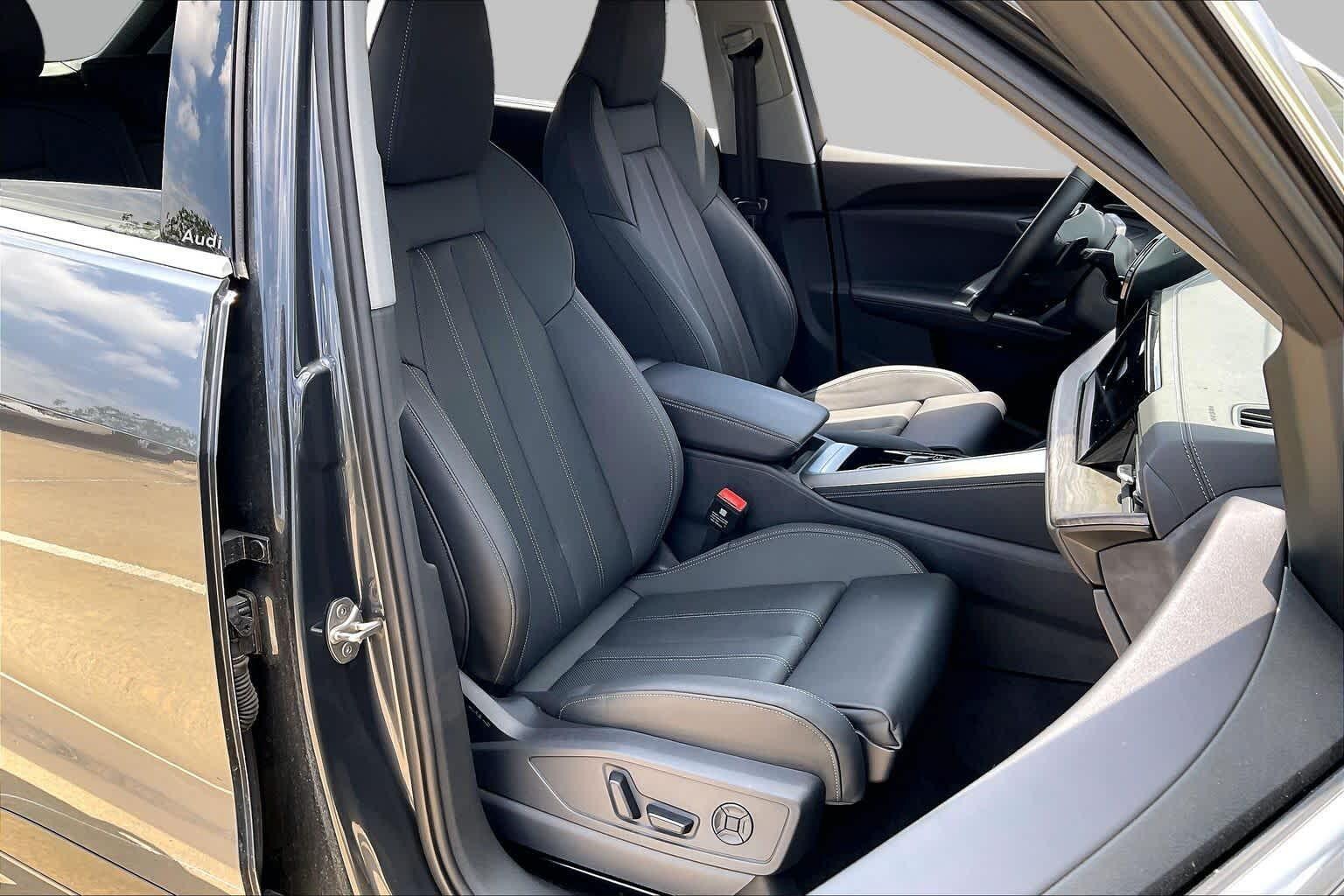 2025 Audi Q5 Prestige - Photo 9