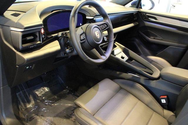 2024 Porsche Macan Electric