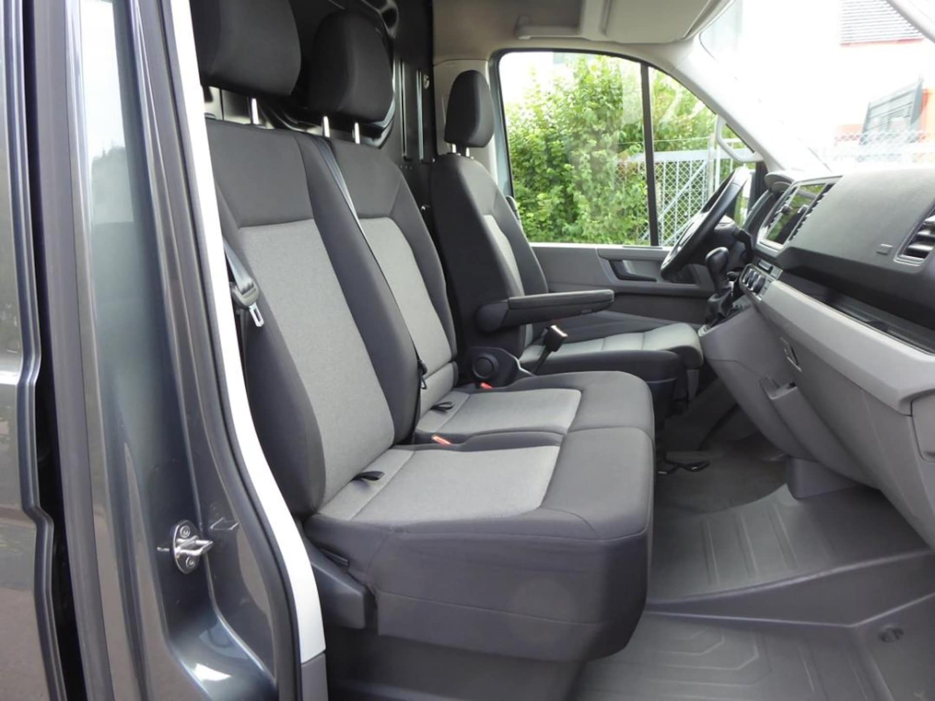 Volkswagen Crafter Kasten mittlerer Radstand