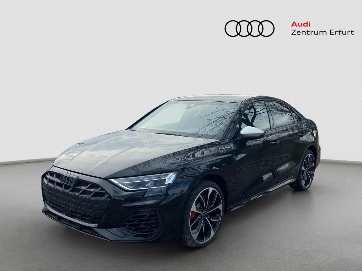 Bild über Audi S3 Limousine TFSI quattro S tronic - für weitere Informationen kontaktieren Sie den Audi Partner