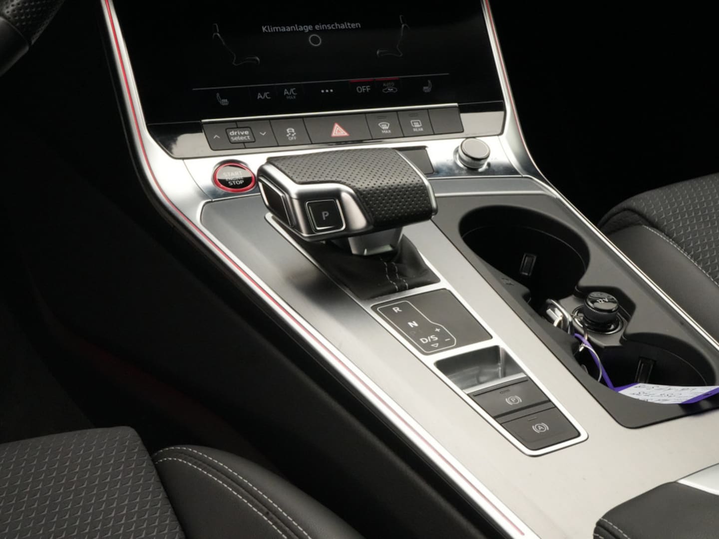 Bild über Audi S6 Avant TDI quattro tiptronic - für weitere Informationen kontaktieren Sie den Audi Partner