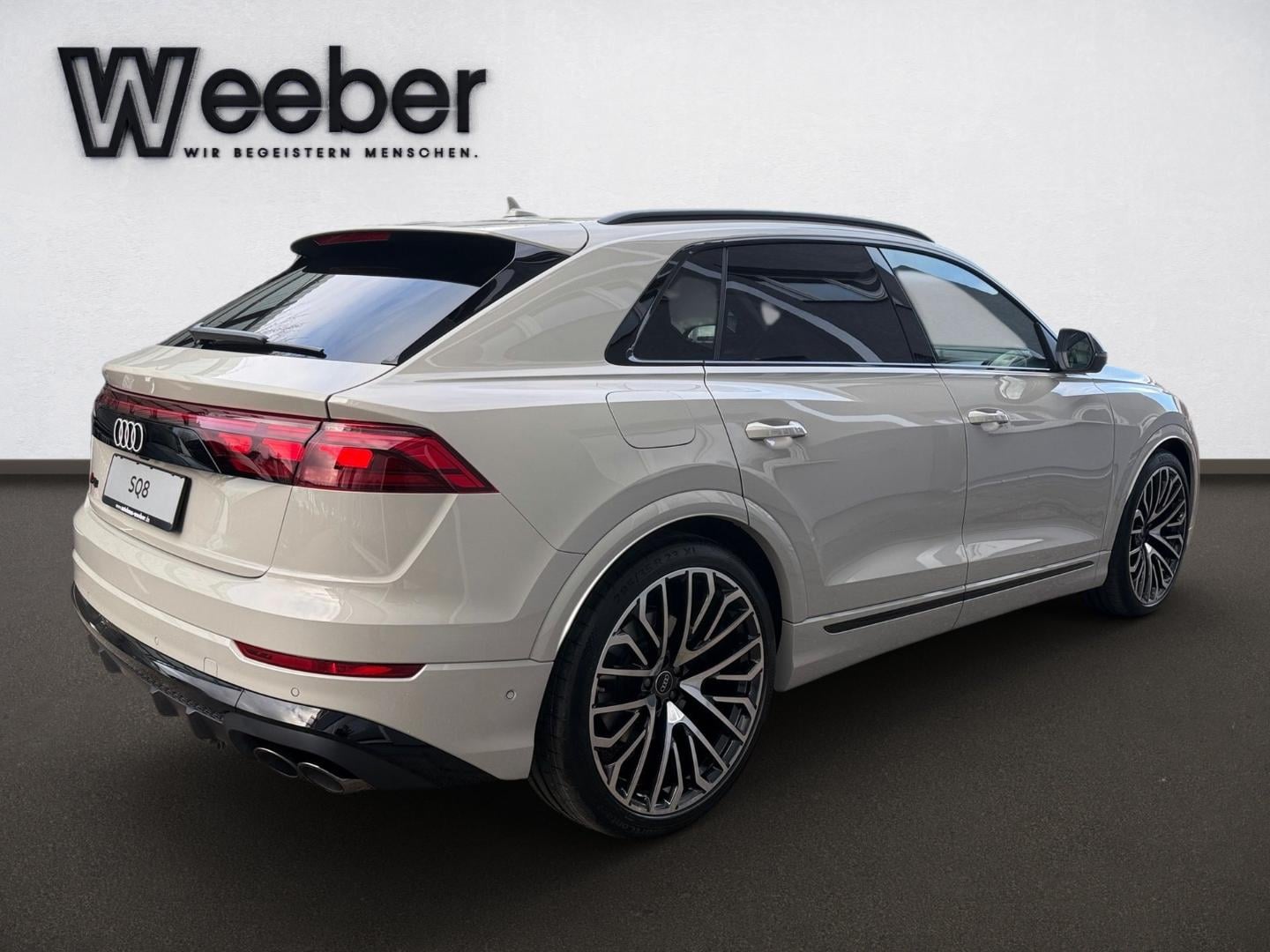 Bild über Audi SQ8 SUV TFSI quattro 373 kW tiptronic - für weitere Informationen kontaktieren Sie den Audi Partner