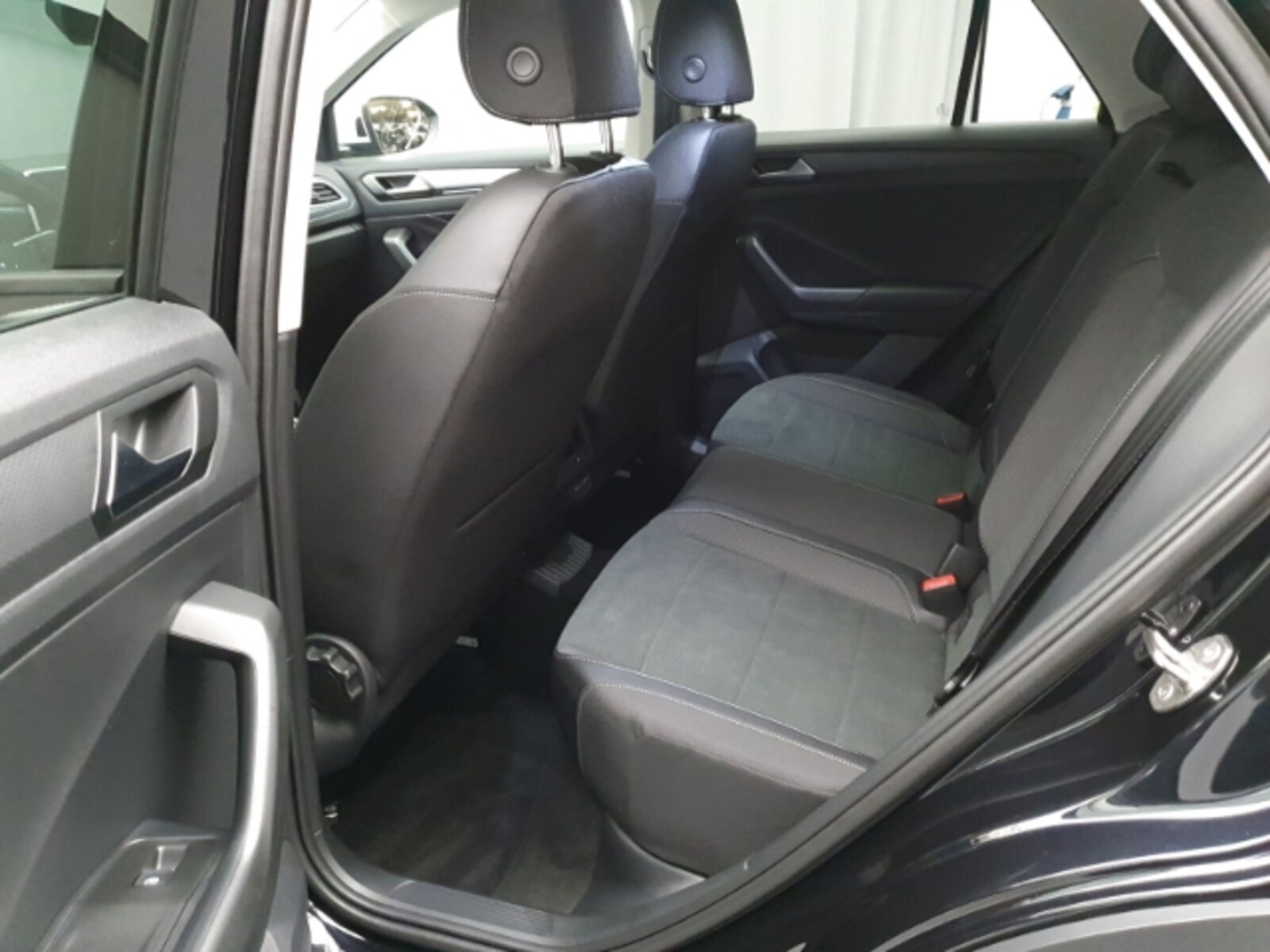 Volkswagen T-Roc – Bild 9