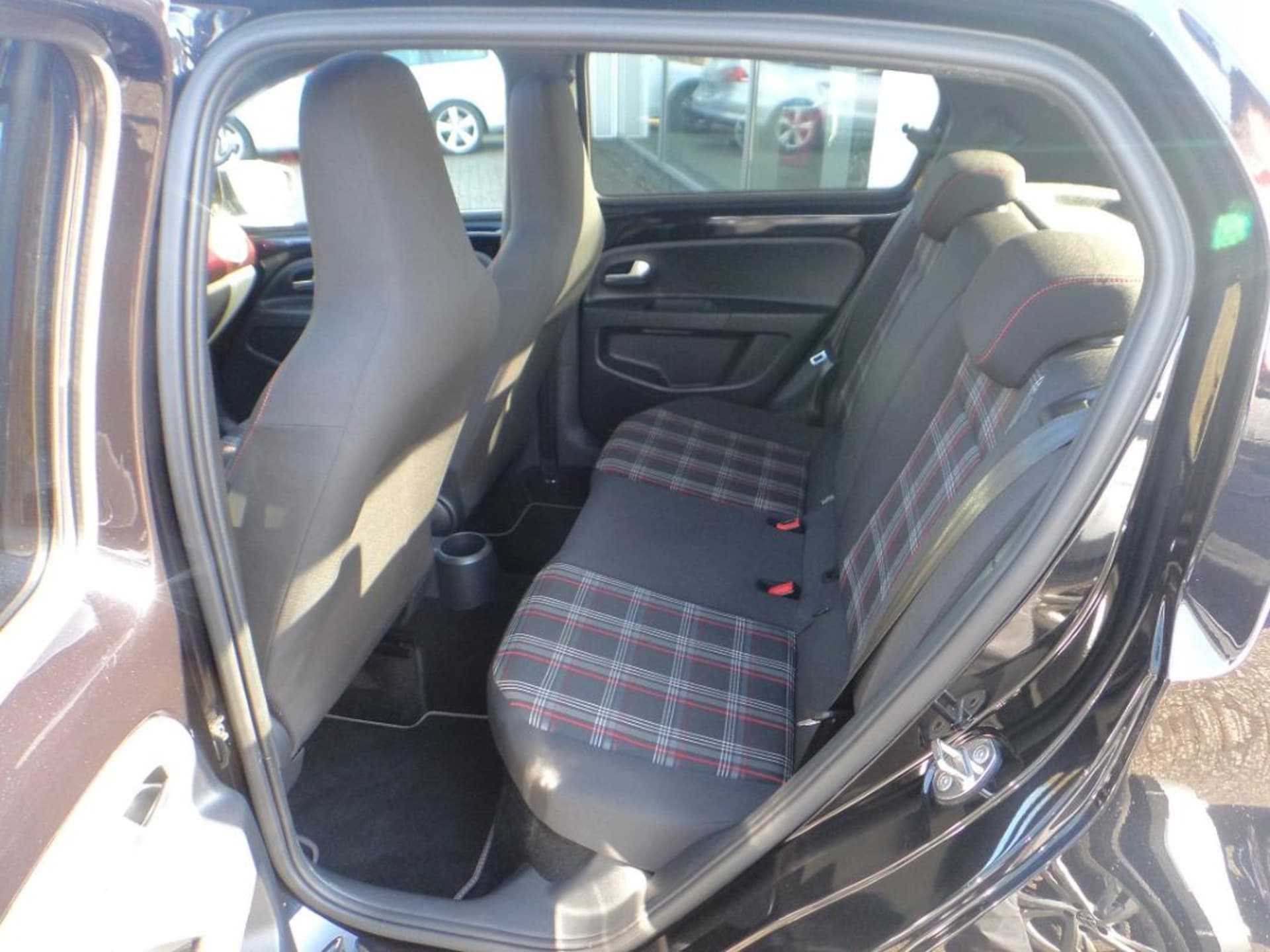 Volkswagen up! GTI