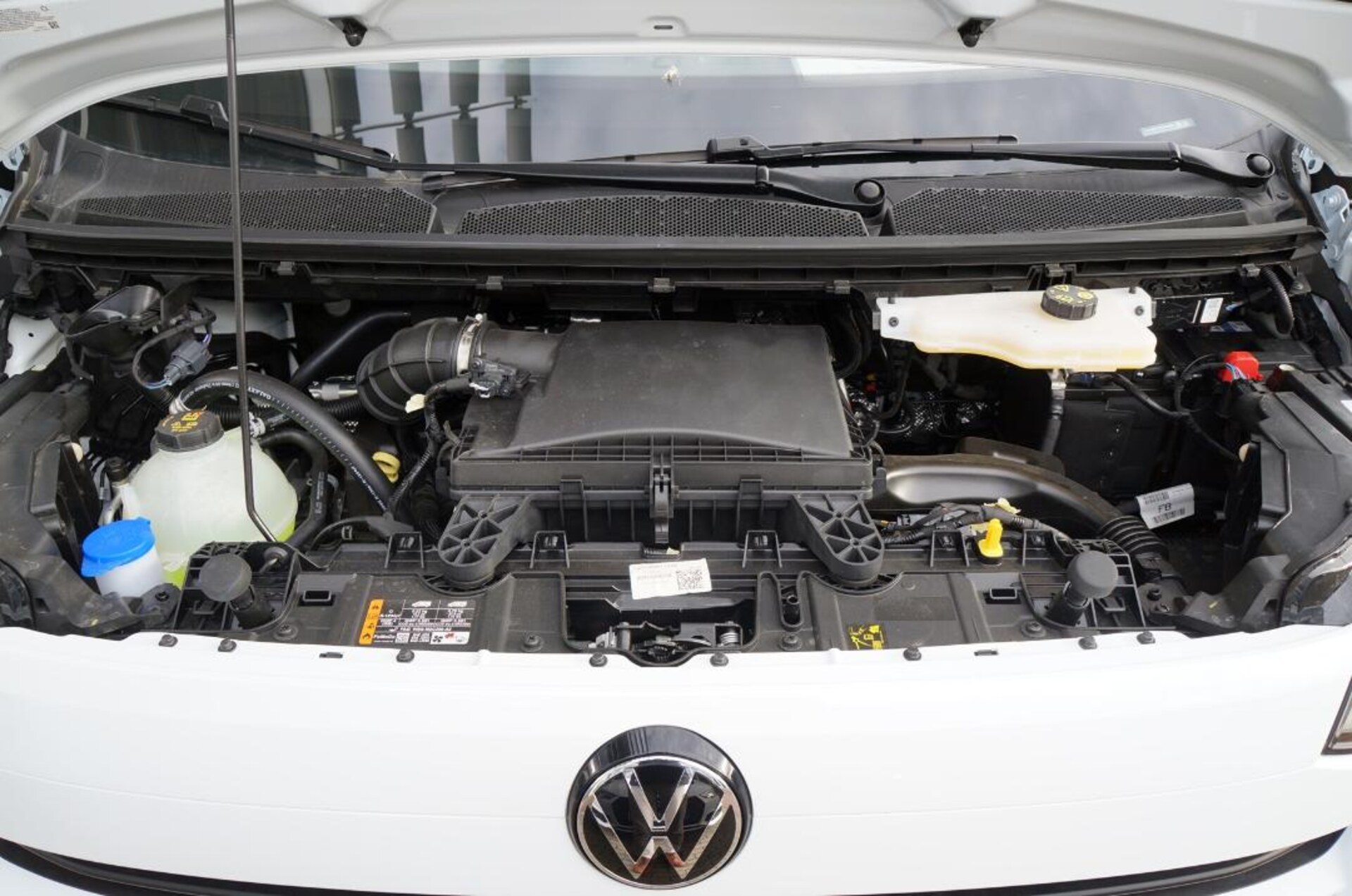 Volkswagen Transporter Kasten langer Radstand