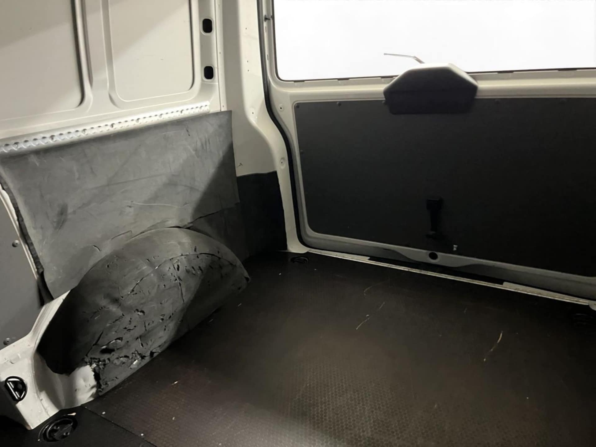 Volkswagen T6.1 Transporter Kasten kurzer Radstand