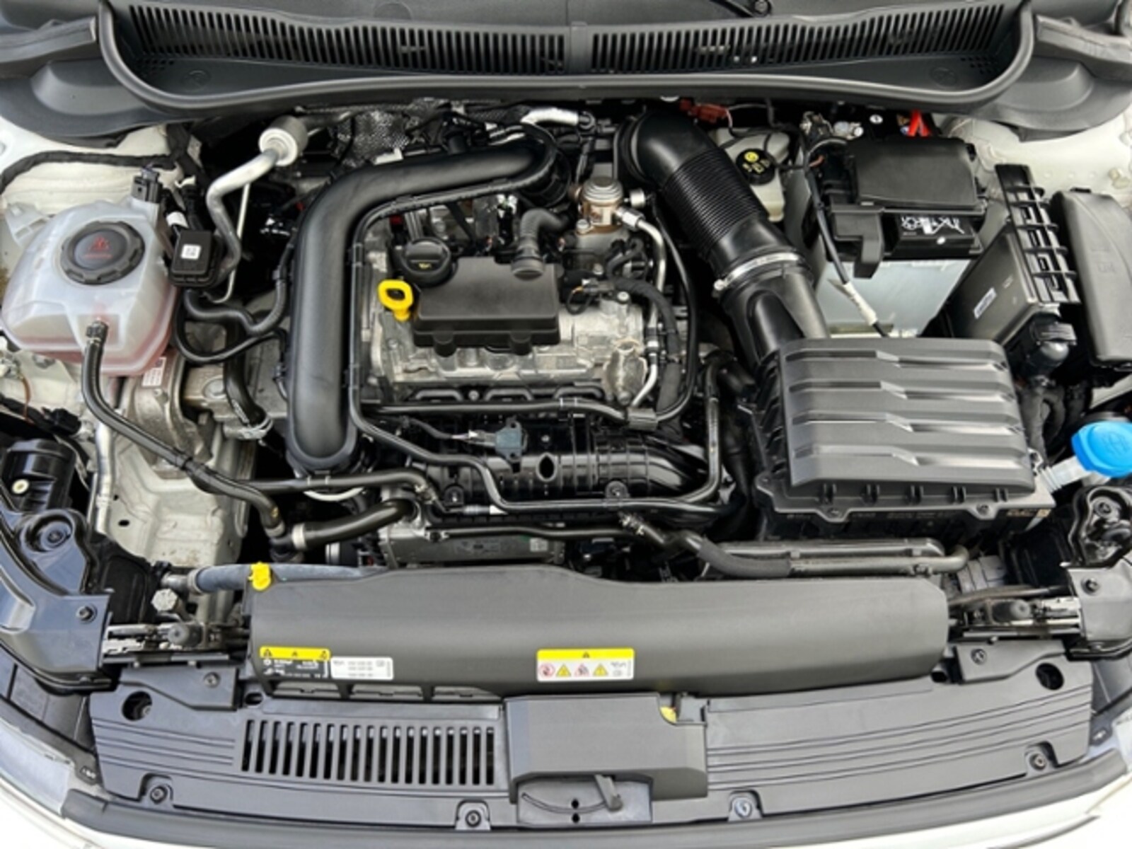 Volkswagen Polo – Bild 8