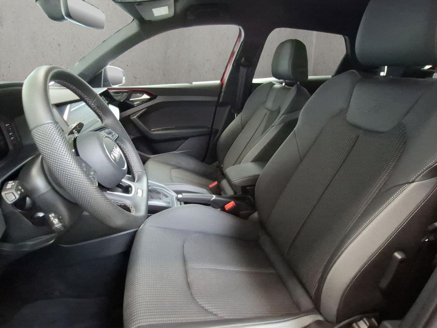 Bild über Audi A1 Sportback S line 40 TFSI S tronic - für weitere Informationen kontaktieren Sie den Audi Partner