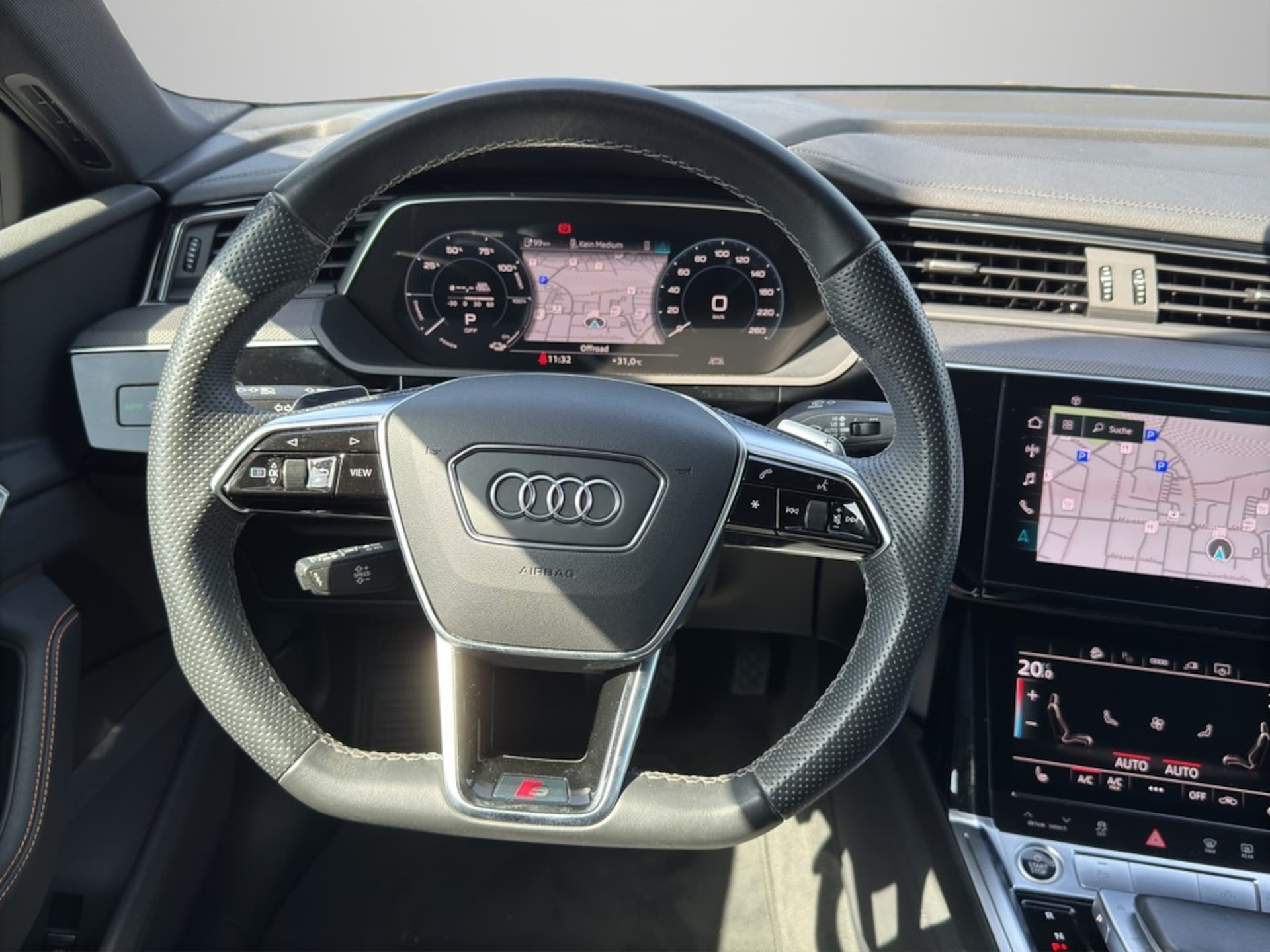 Audi e-tron Sportback S line