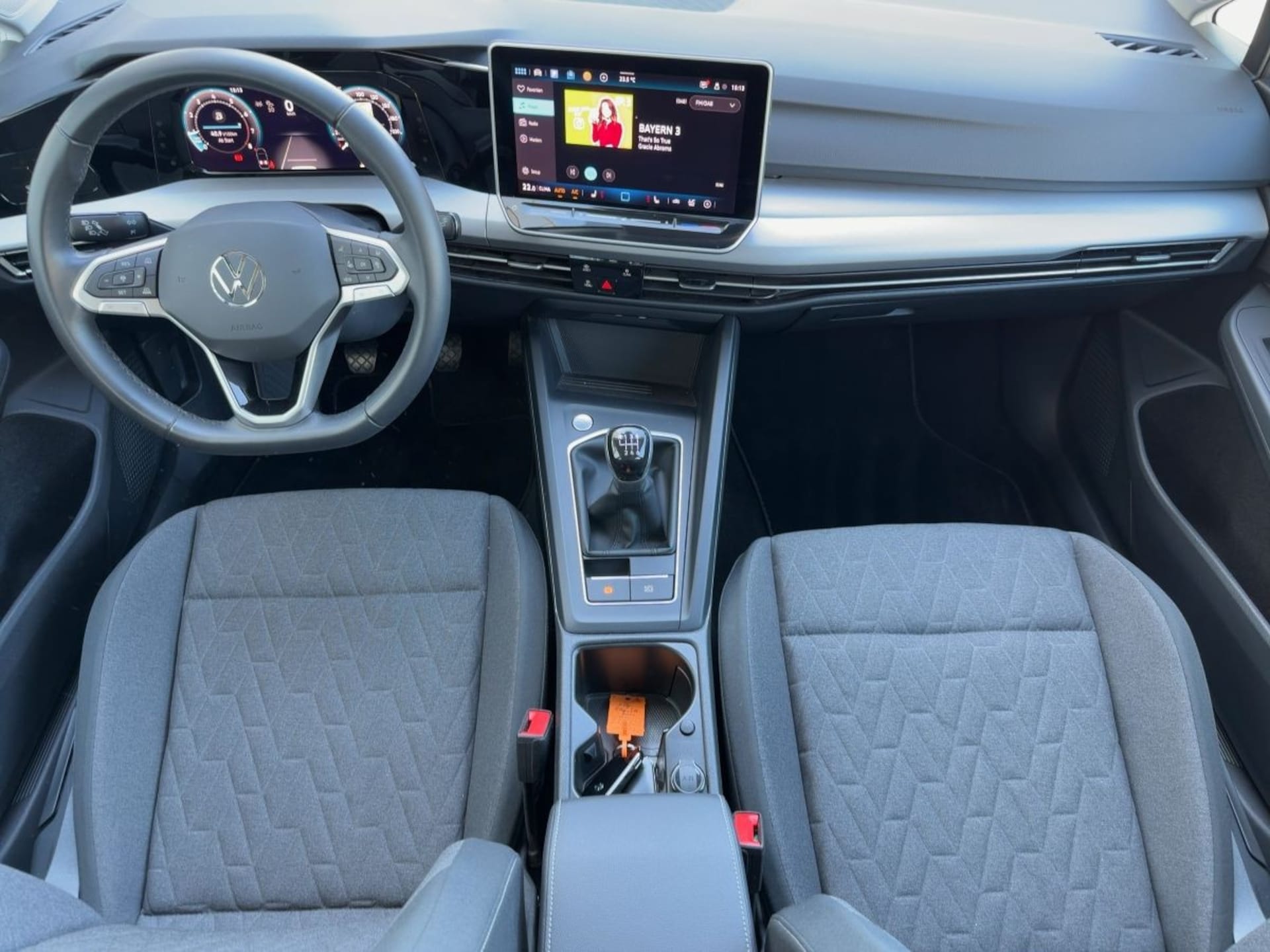 Volkswagen Golf Variant Life