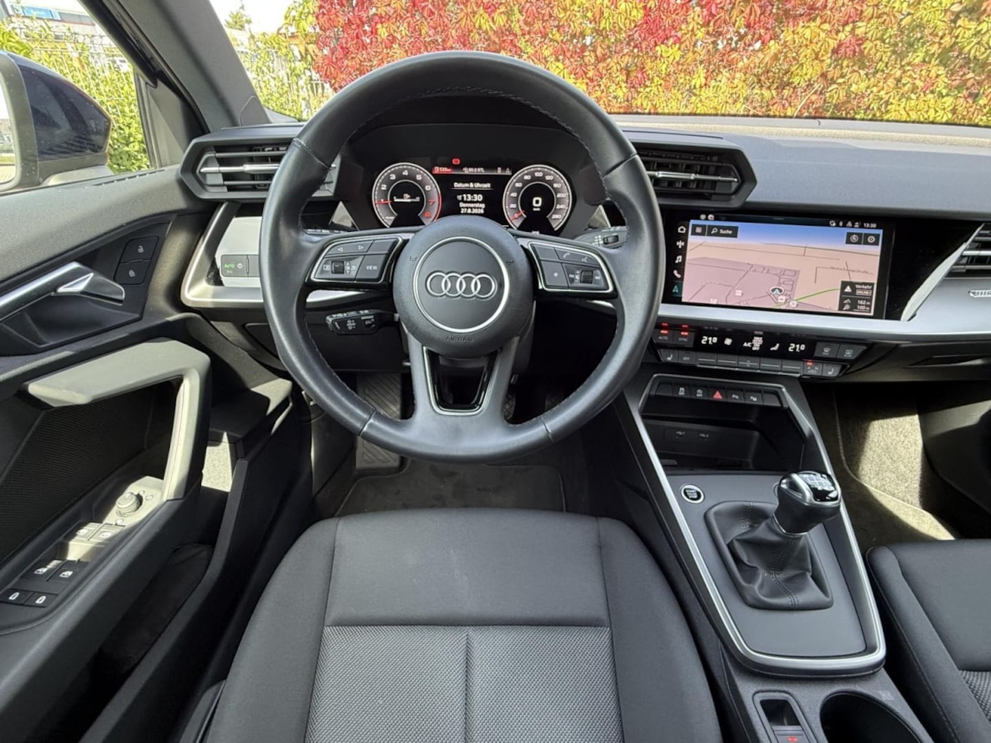 Bild über Audi A3 Sportback 35 TFSI Schaltgetriebe - für weitere Informationen kontaktieren Sie den Audi Partner