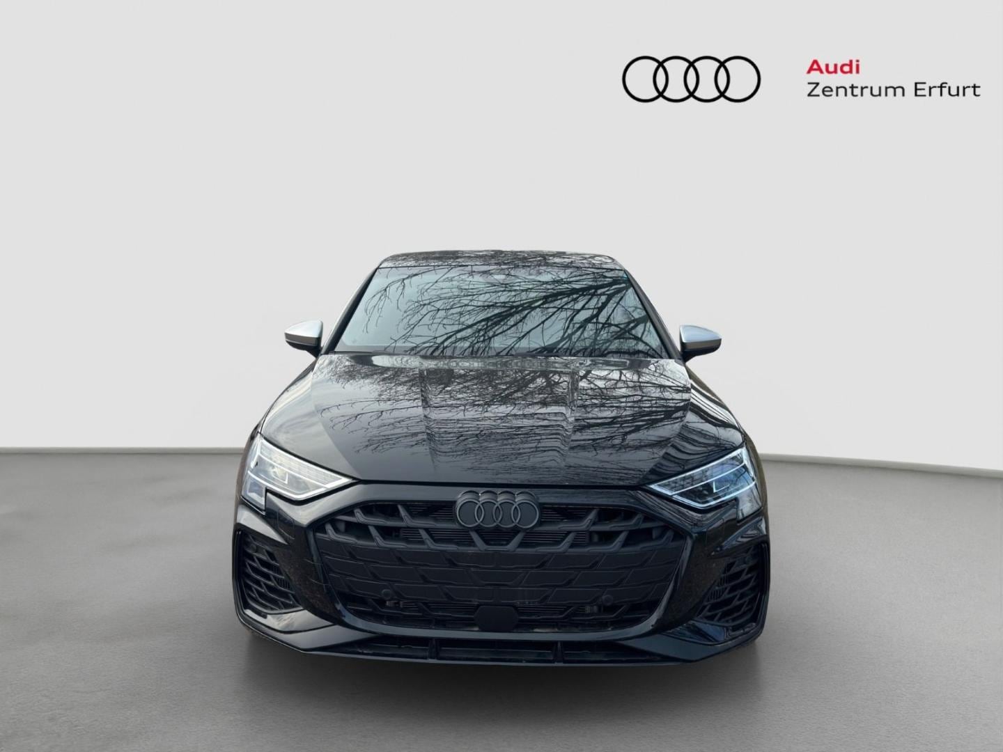 Bild über Audi S3 Limousine TFSI quattro S tronic - für weitere Informationen kontaktieren Sie den Audi Partner