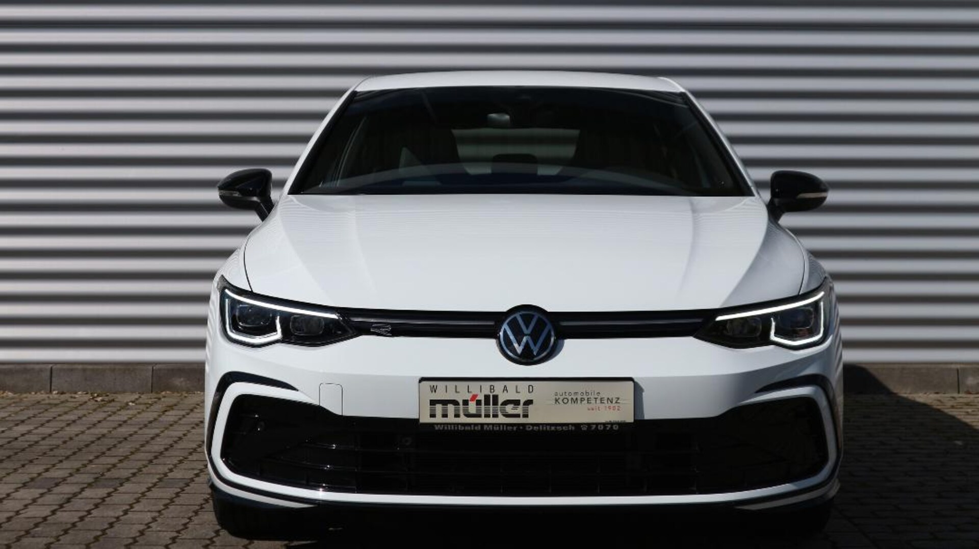 Volkswagen Golf R-Line