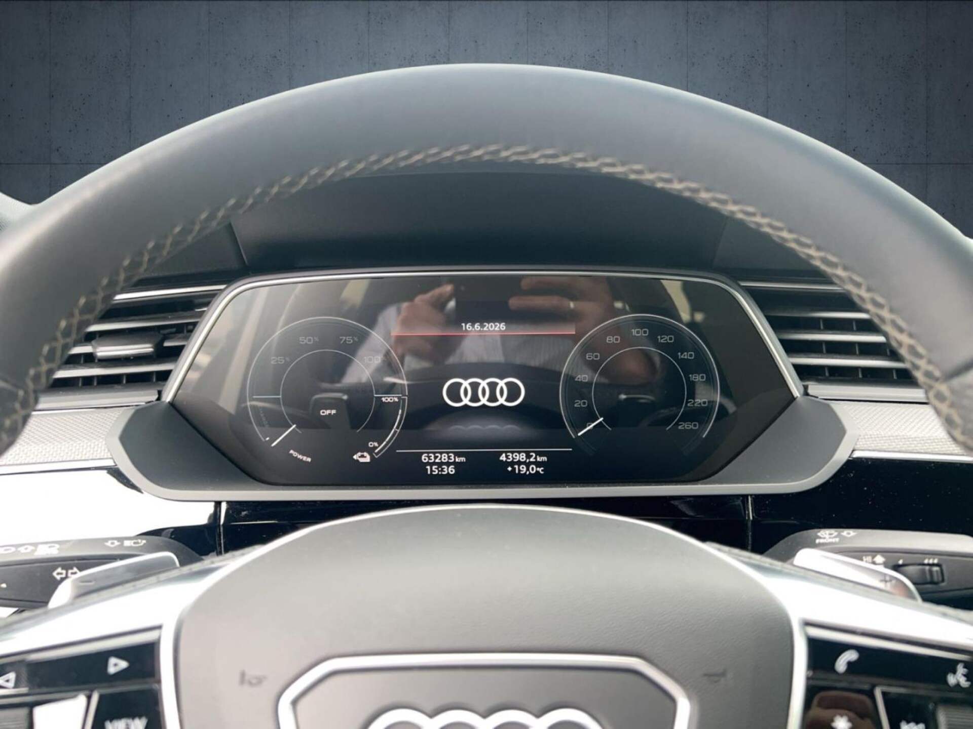 Audi e-tron Sportback S line