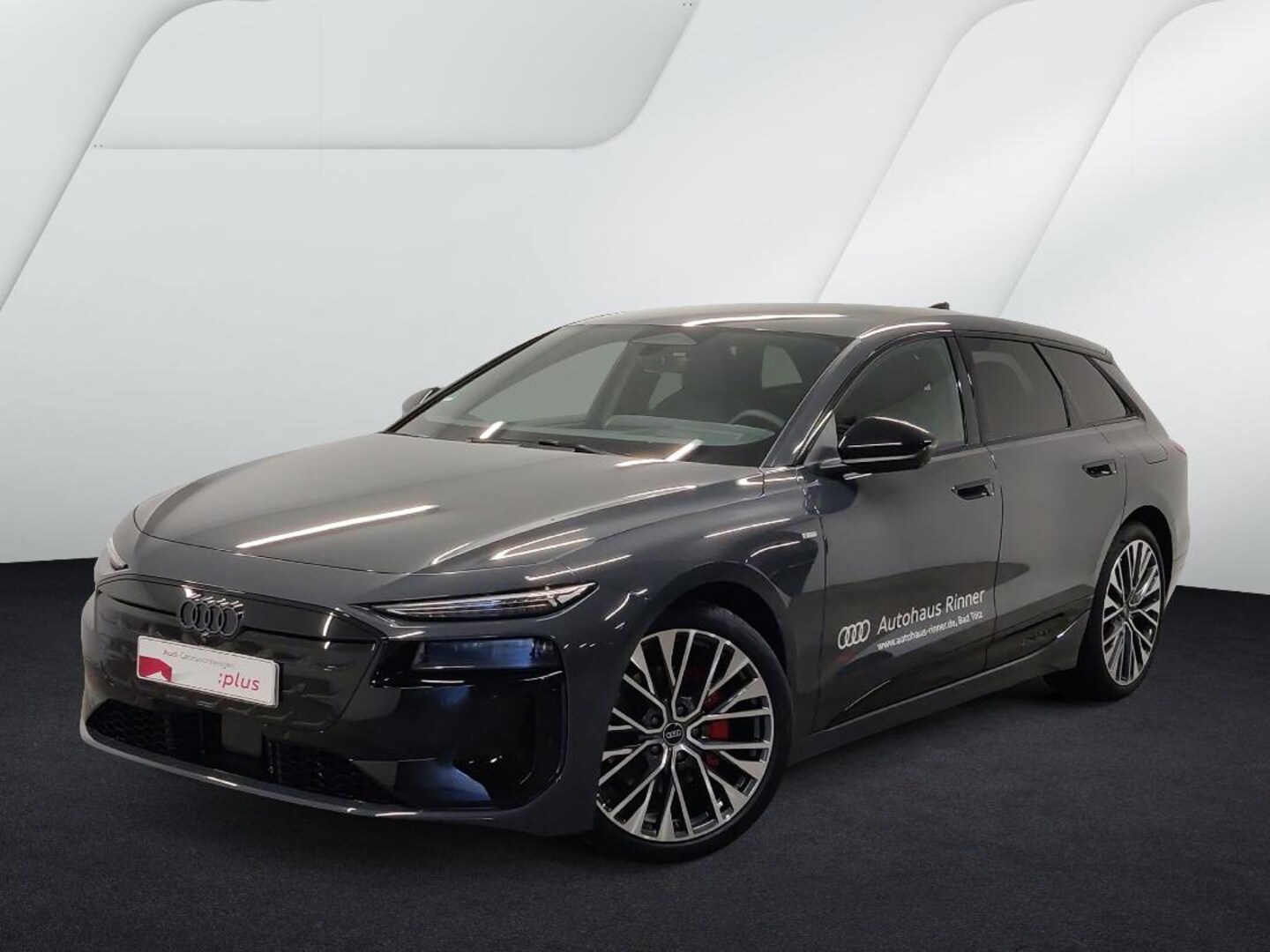 Bild über Audi A6 Avant e-tron S line business e-tron quattro 315 kW - für weitere Informationen kontaktieren Sie den Audi Partner
