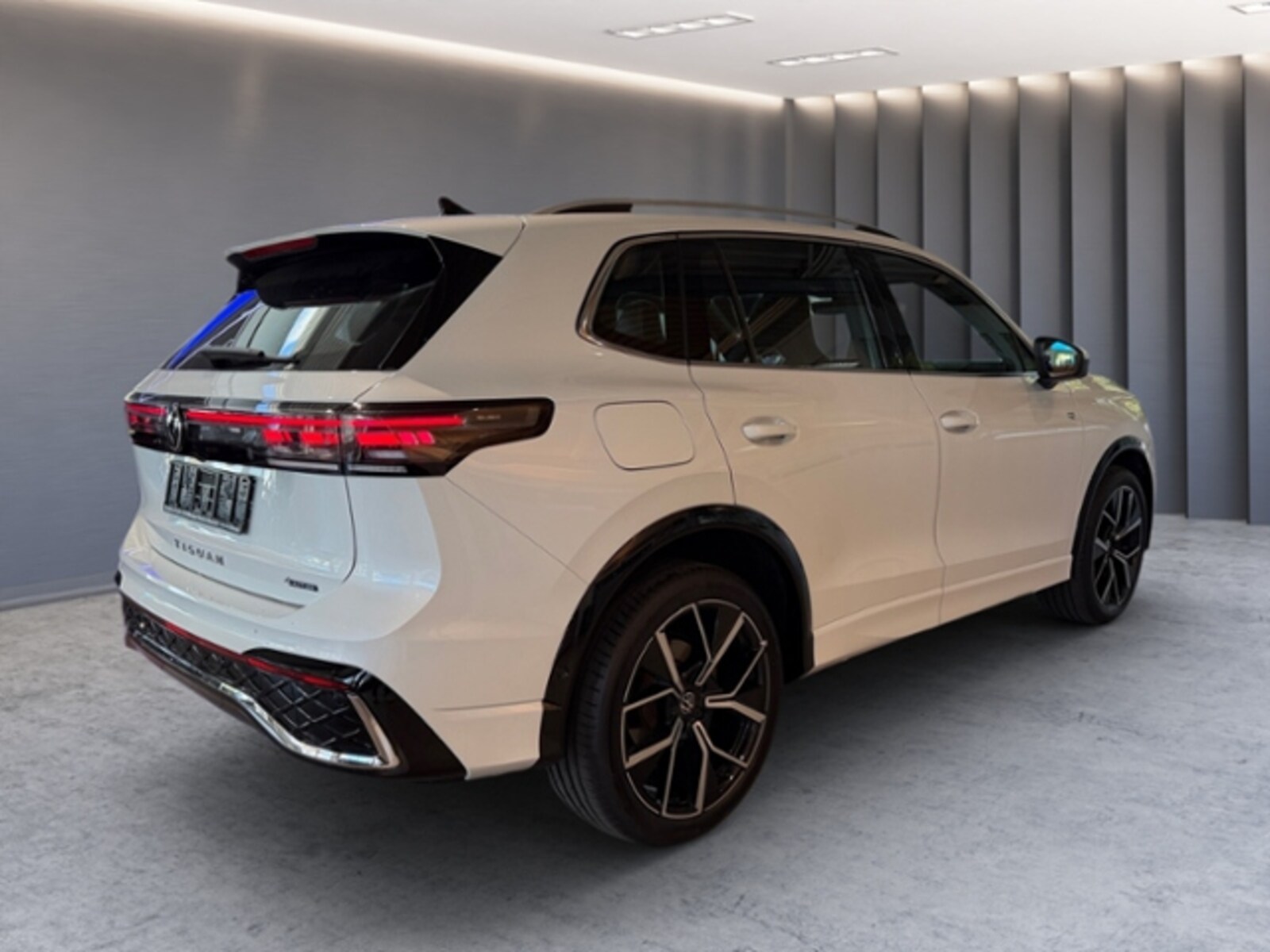 Volkswagen Tiguan – Bild 6