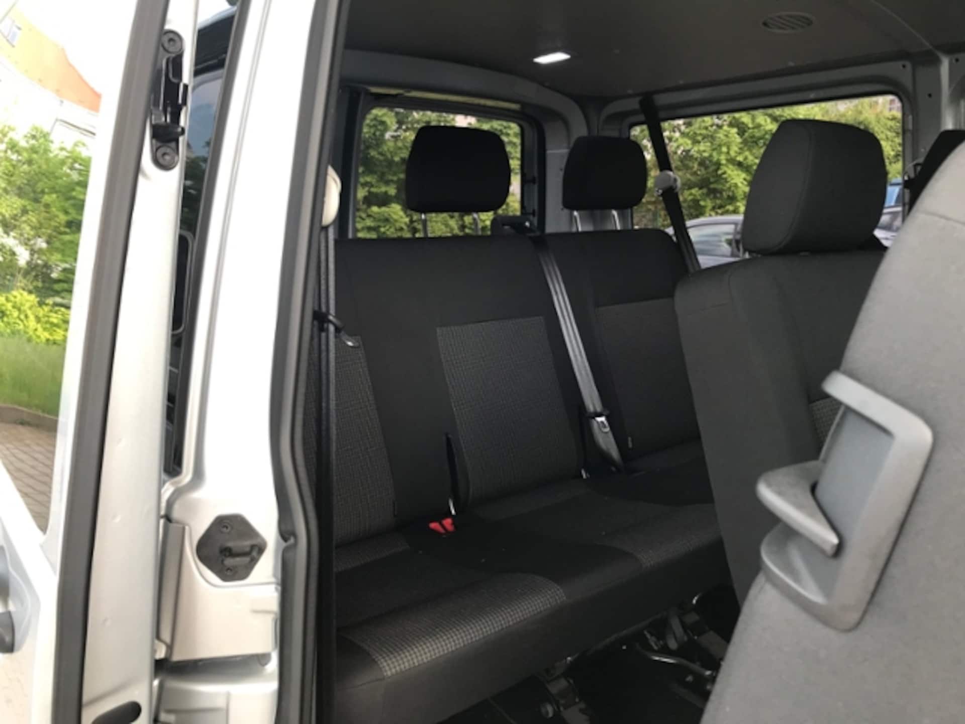 Volkswagen T6.1 Transporter Kombi kurzer Radstand