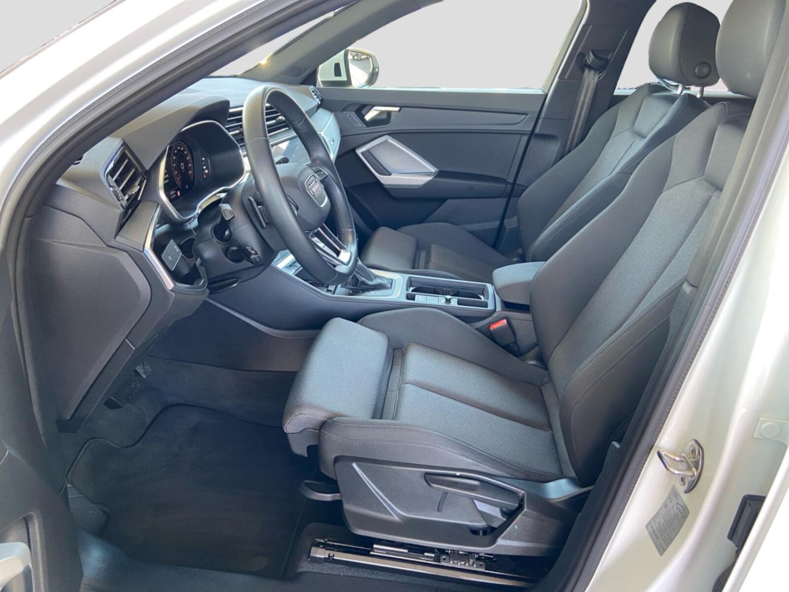 Audi Q3 Sportback – Bild 9