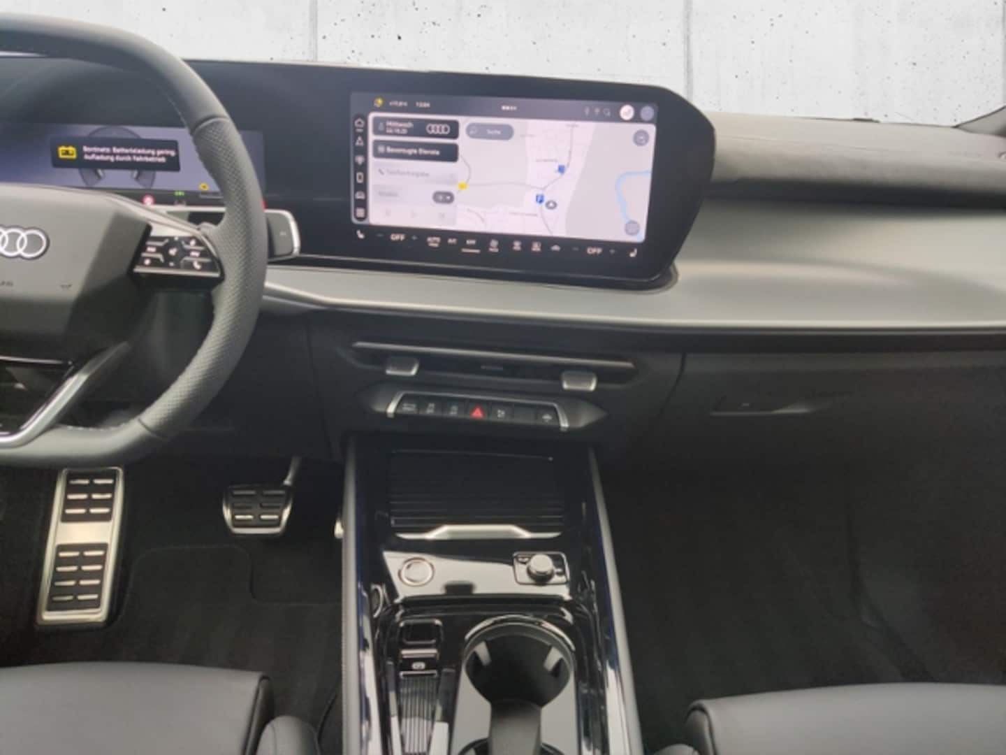 Bild über Audi Q3 SUV TFSI 110 kW S tronic - für weitere Informationen kontaktieren Sie den Audi Partner