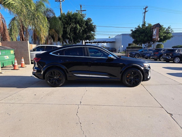 2022 Audi e-tron S Sportback