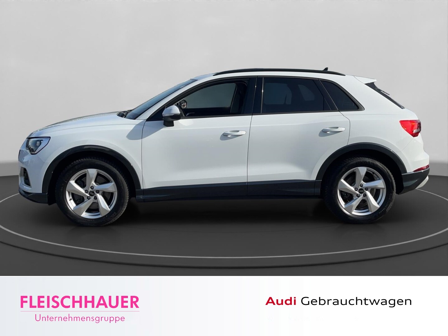 Bild über Audi Q3 TFSI quattro 140 kW S tronic - für weitere Informationen kontaktieren Sie den Audi Partner