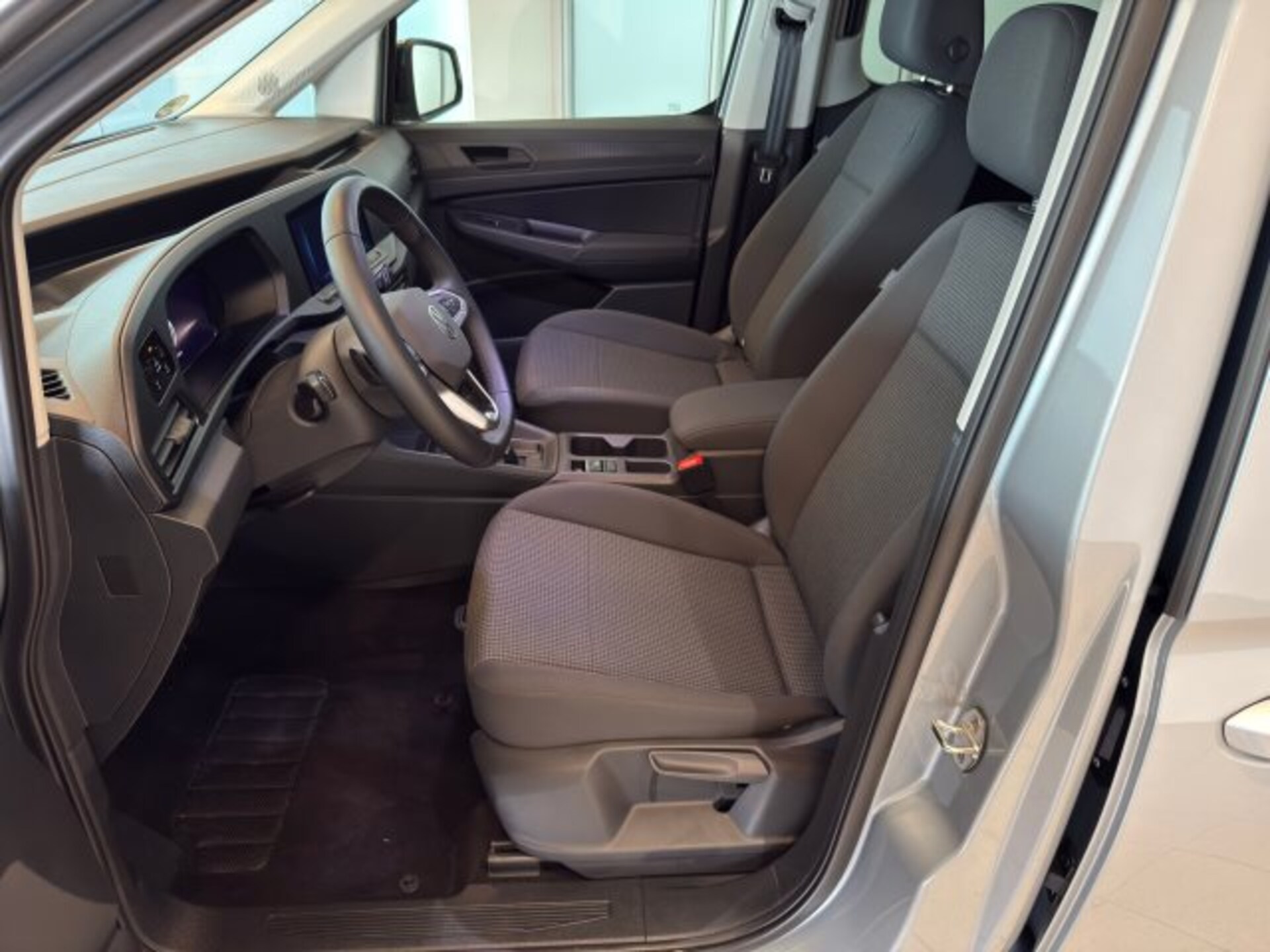 Volkswagen Caddy Basis-Modell